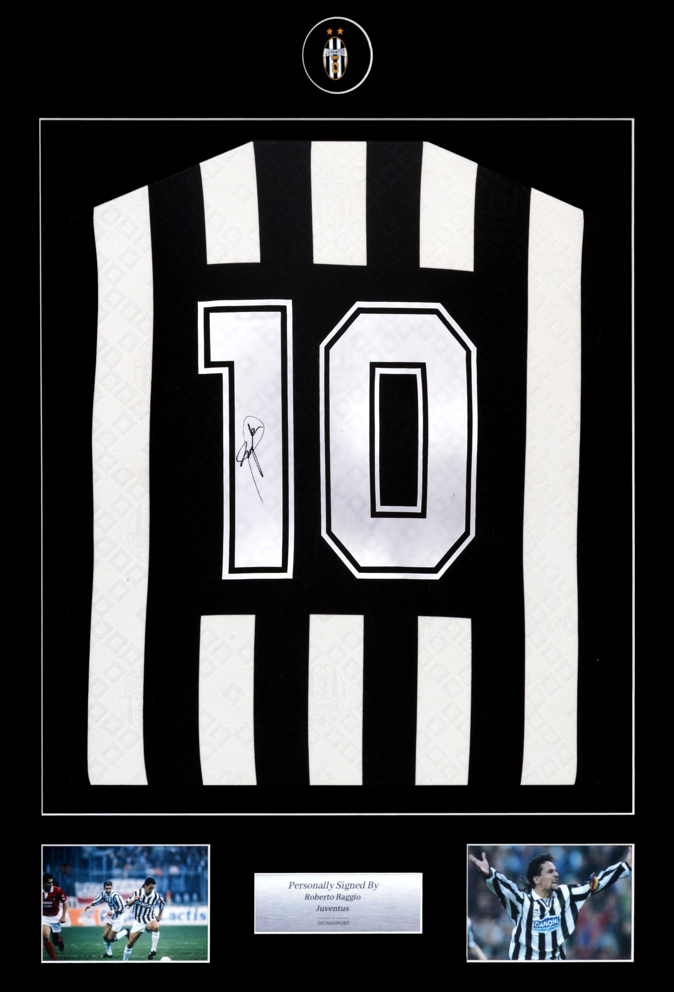 Framed Juventus shirt, with Roberto Baggio's holograph signature