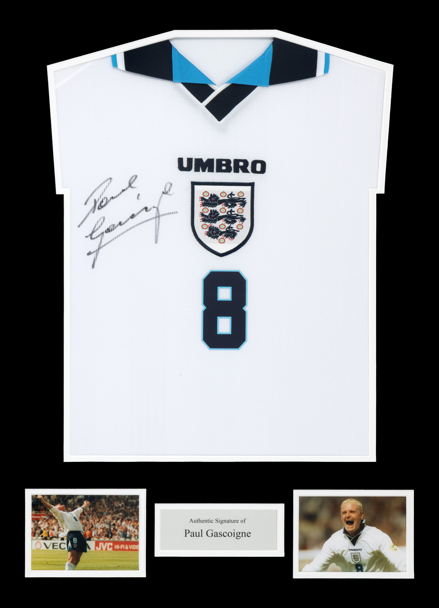Tricou al echipei Angliei, cu semnătura olografă a lui Paul Gascoigne, înrămat