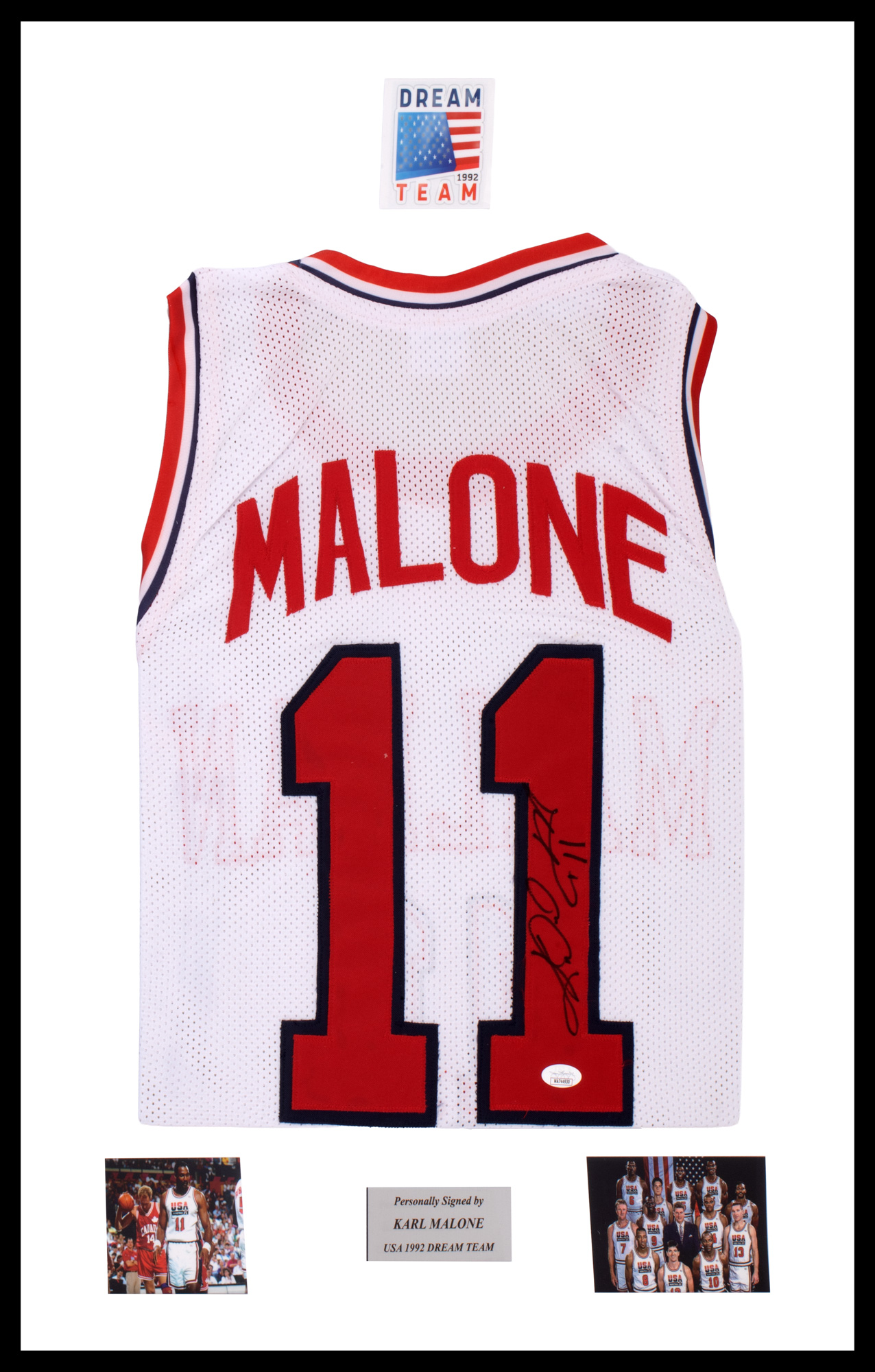 "Dream Team 1992" T-Shirt model, with Karl Malone's holographic signature, framed