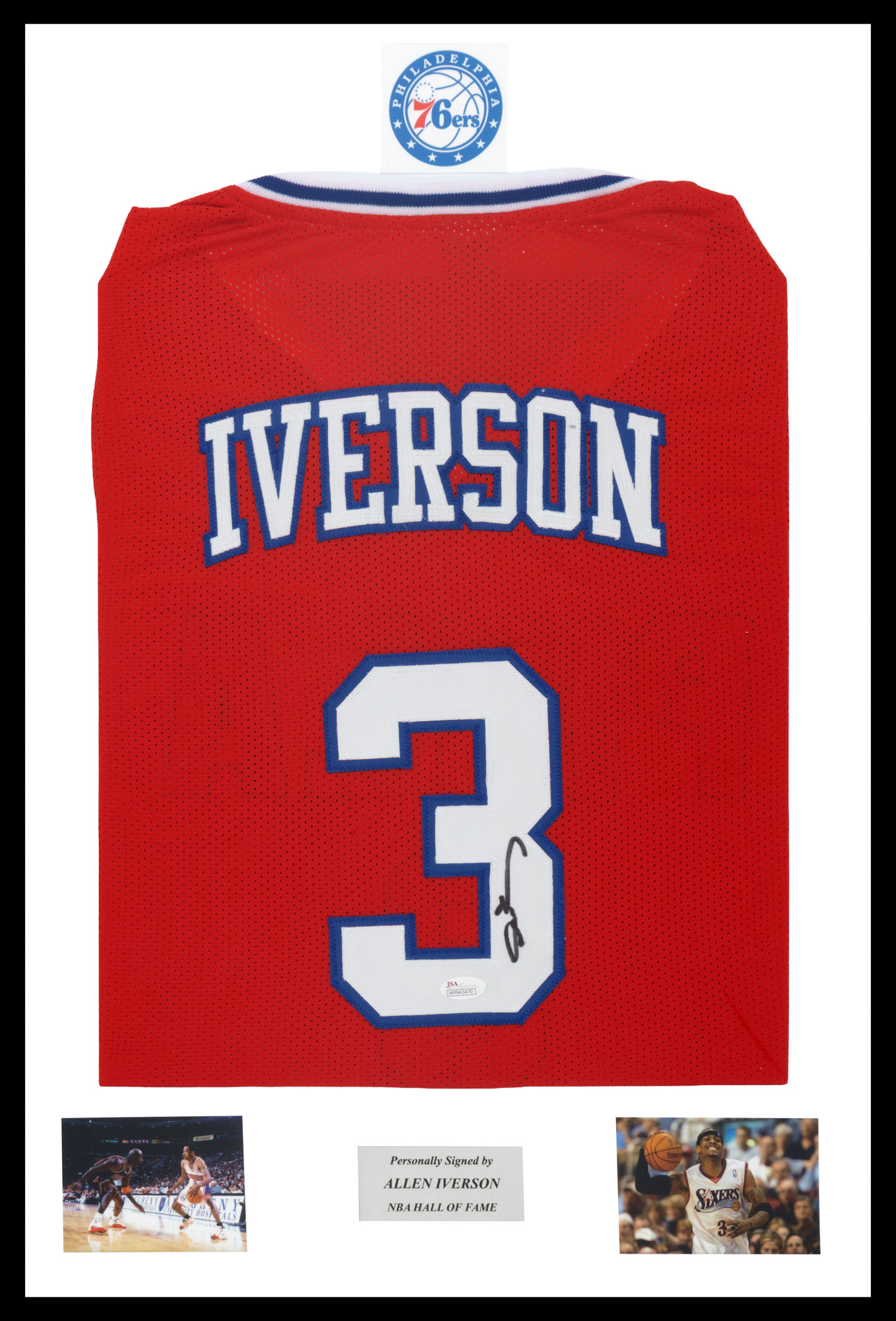 Tricou Philadelphia 76ers, cu semnătura olografă a lui Allen Iverson, înrămat