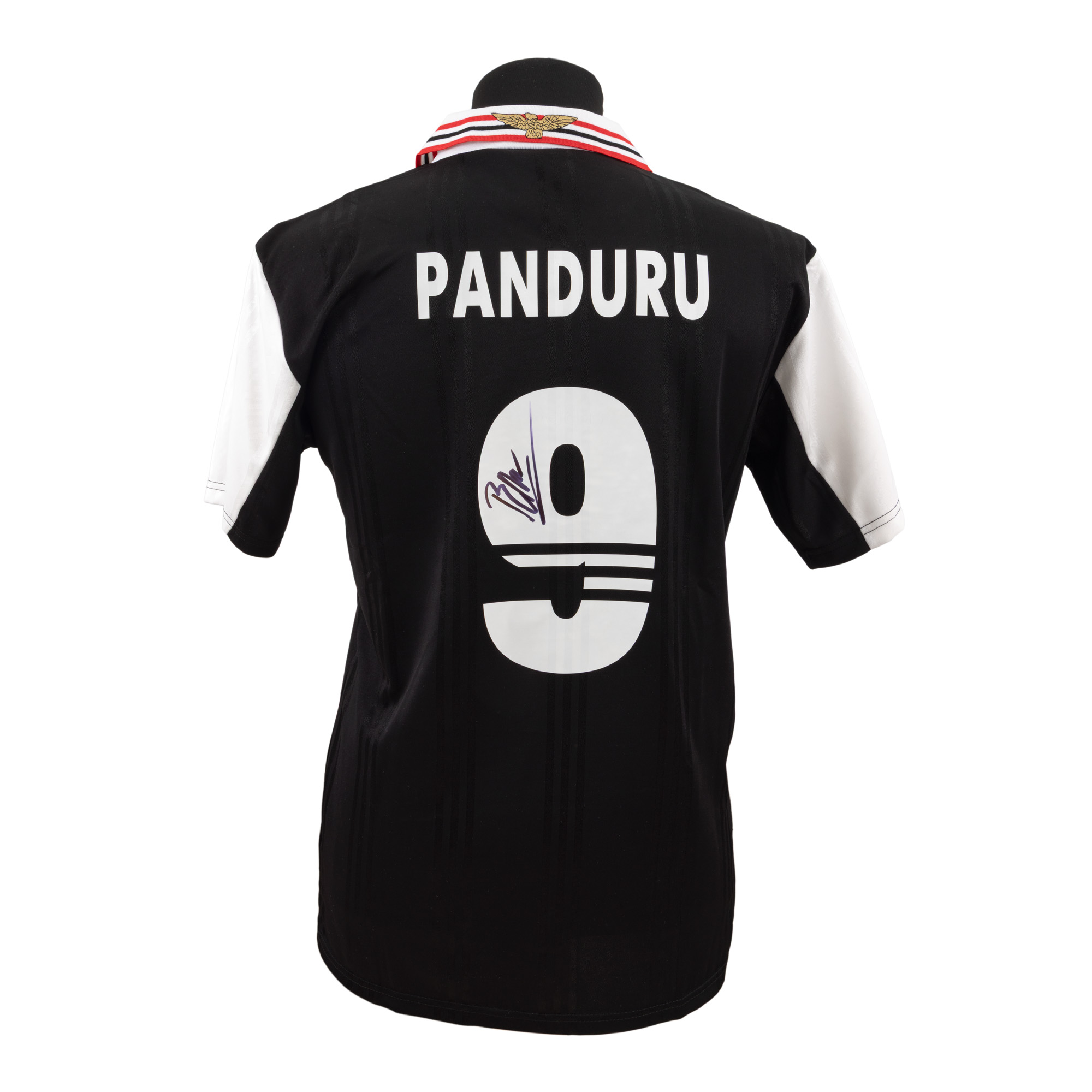 S.L. Benfica T-shirt, with the holographic signature of Basarab Panduru