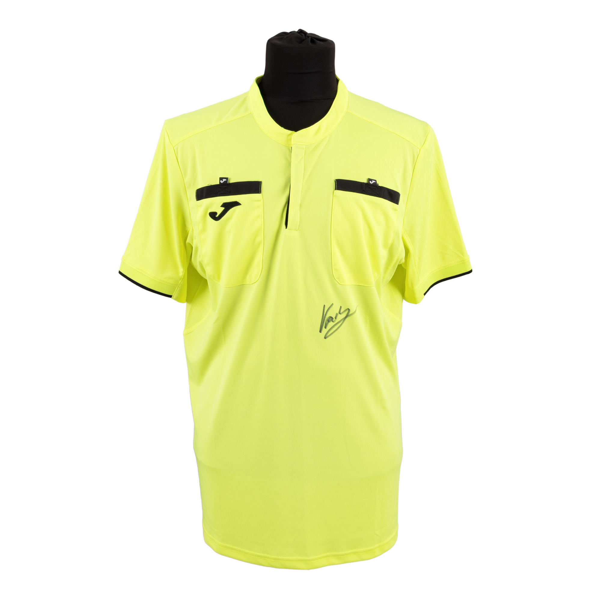 Tricou de arbitru, cu semnătura olografă a lui Istvan Kovacs