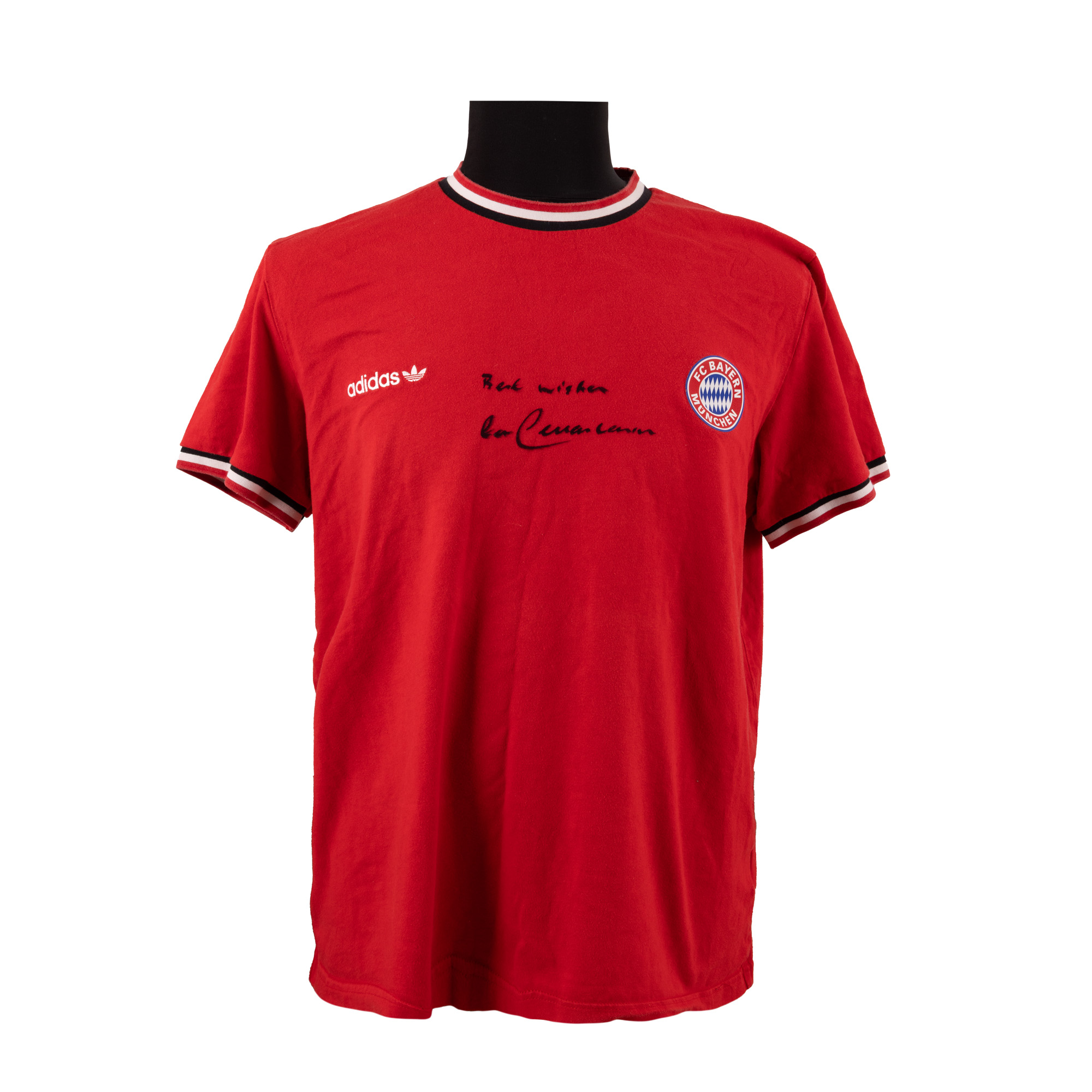 Tricou F.C. Bayern Munchen, cu semnătura olografă a lui Franz Beckenbauer