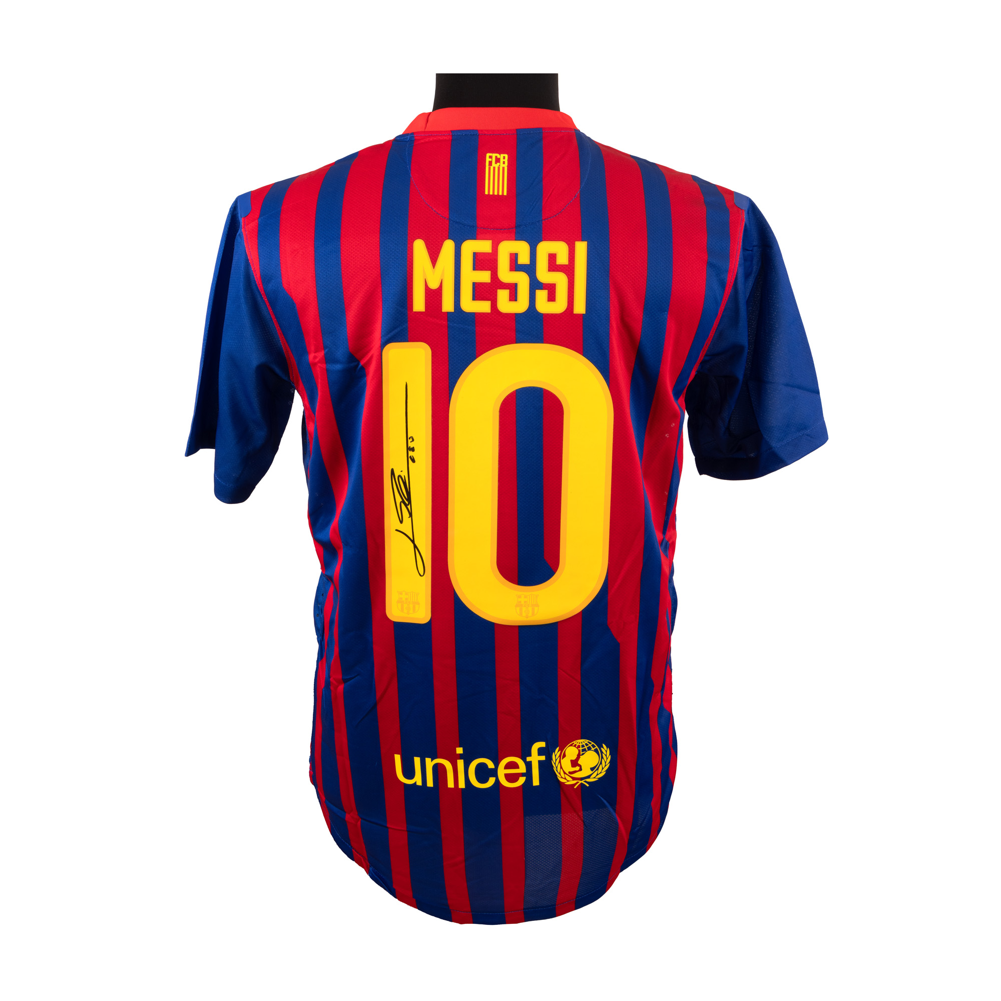 Tricou F.C. Barcelona, cu semnătura olografă a lui Lionel Messi, înrămat