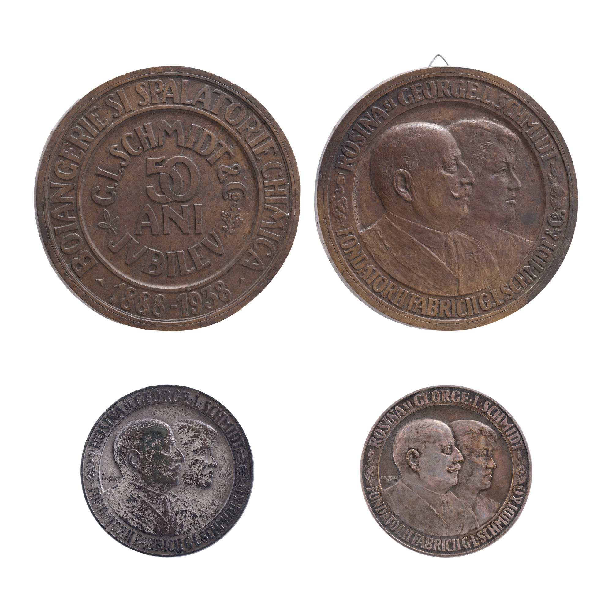 Lot format din Machetă originală ”Jubileu de 50 de ani - Boiangerie și spălătorie chimică - G.L. Schmidt”, gravor Emil Wilhelm Becker, 1938, revers, exemplar unic, machetă originală ”Rosina și George Schmidt, fondatorii fabricii G.L Schmidt & co.”, gravor Emil Wilhelm Becker, 1938, exemplar unic și două medalii ”Jubileu de 50 de ani - Boiangerie și spălătorie chimică - G.L. Schmidt”, gravor Emil Wilhelm Becker, 1938