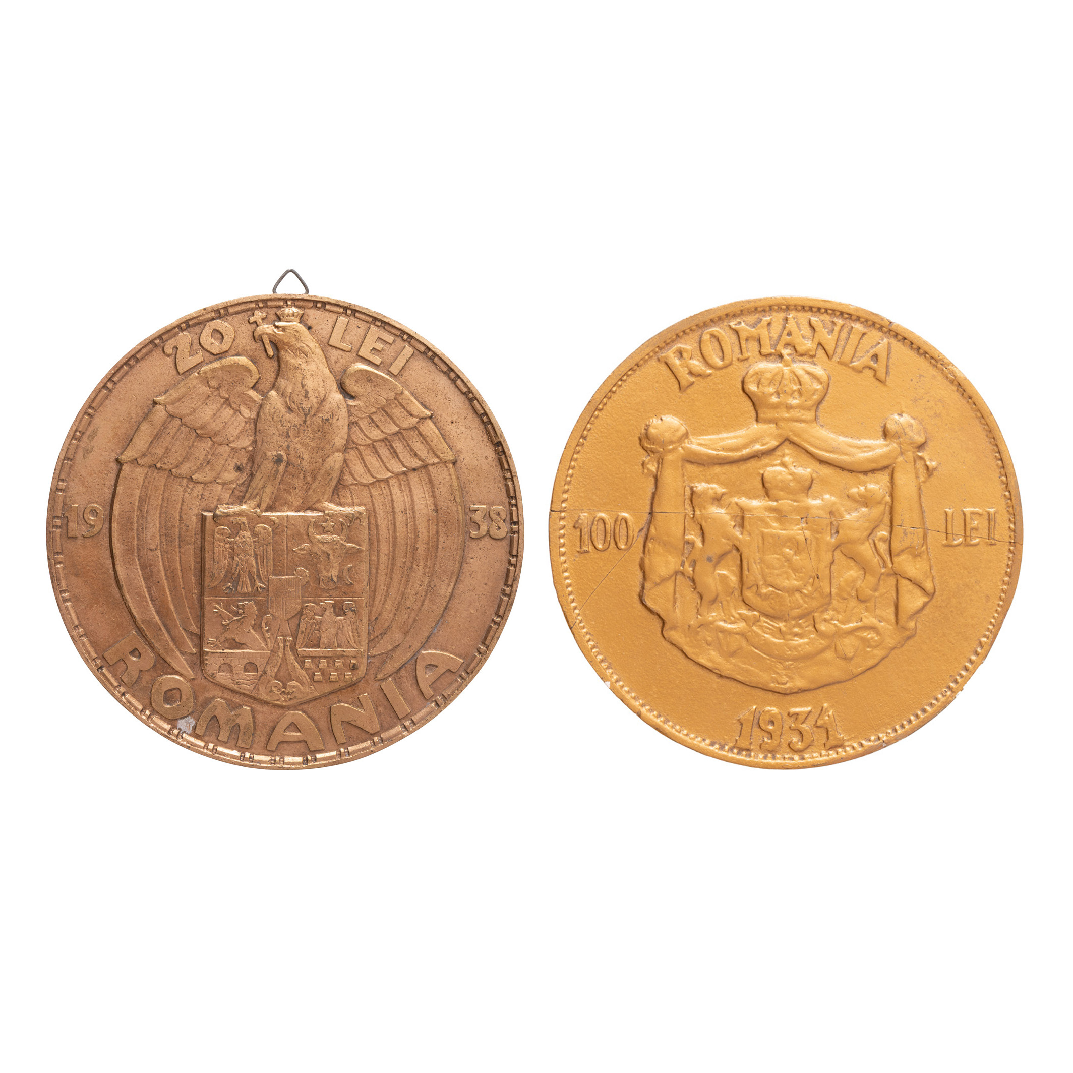 Lot format din machetă originală ”20 Lei, 1938”, gravor Emil Wilhelm Becker, 1938, revers, exemplar unic, și machetă din ipsos ”100 Lei, 1934”, 1934