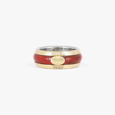 D'Arsy Gold and Steel Ring, decorated with diamonds