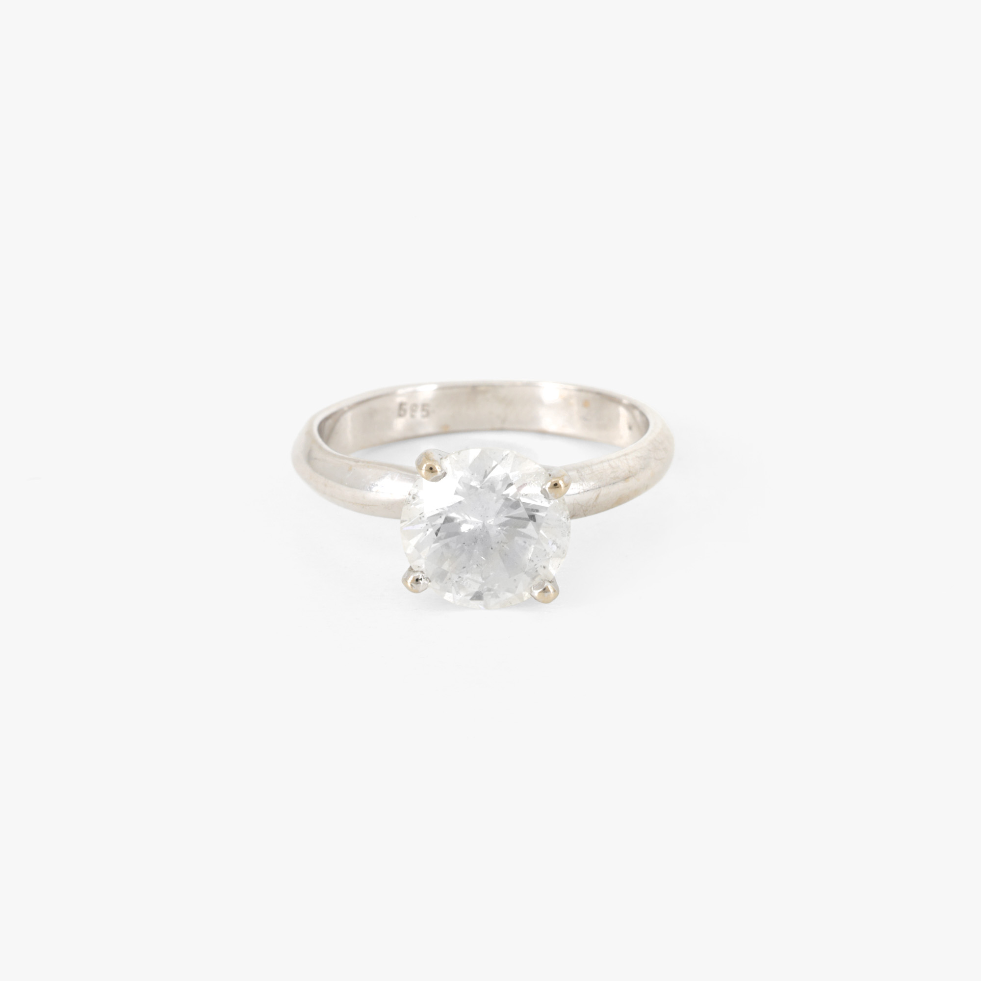 Inel din aur alb, decorat cu un diamant solitaire de cca. 2,0 ct., însoțit de certificat gemologic GCI