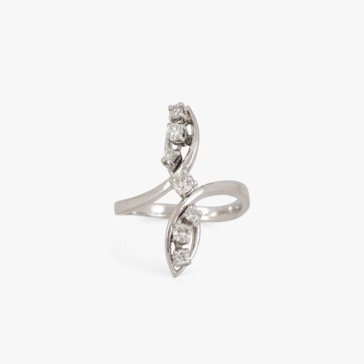 White gold ring, decorated with diamonds, from the collection of Gabriela Drâmbă, the former wife of Emperor Bokassa I