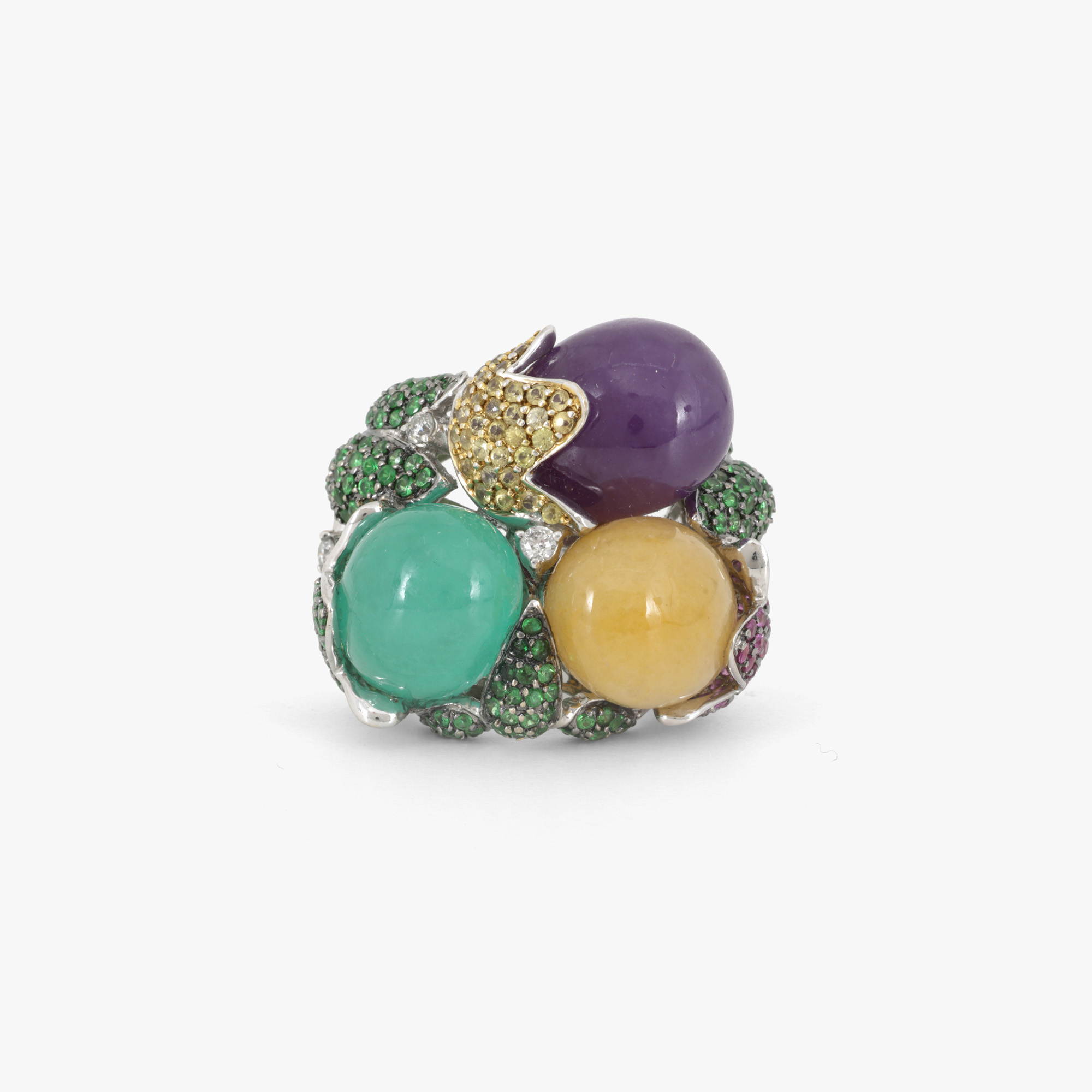 Inel din aur alb, decorat cu safire, diamante, jadeite, tsavorite, însoțit de certificat gemologic suplimentar