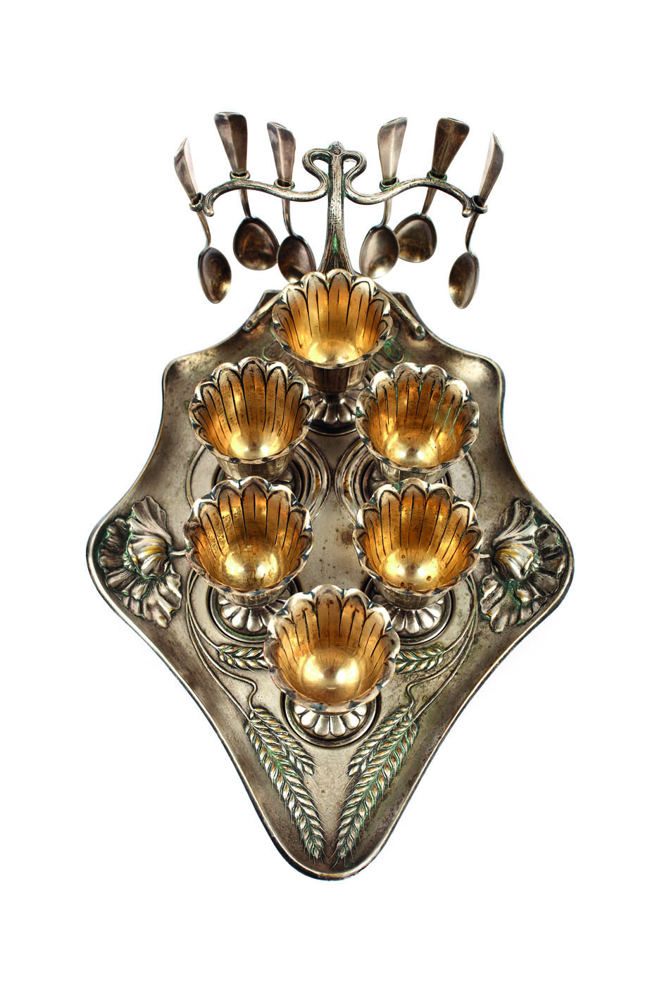 Suport WMF pentru șase ouă, decorat cu motive Art Nouveau, cca. 1915-1920