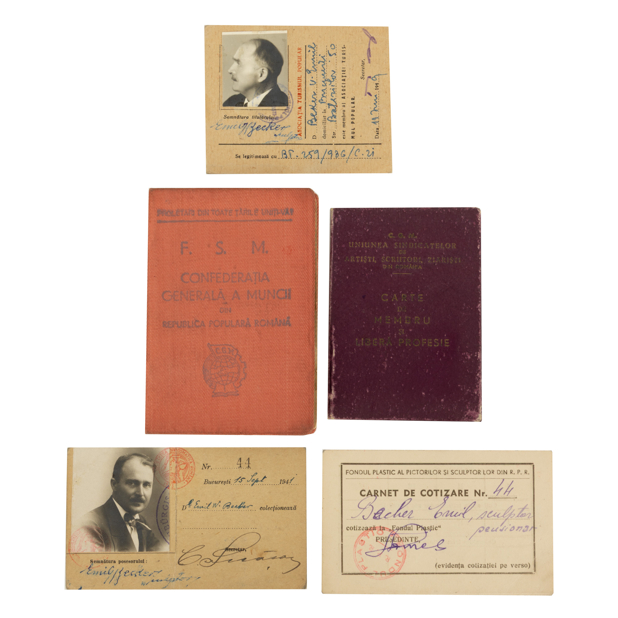 Lot format din carnet de membru Sindicatul Artelor Frumoase din București, 1949, carte de membru și liberă profesie în Sindicatul mixt de artiști, scriitori, ziariști din București, 1948, legitimație Societatea Numismatică Română, 1925, carte de membru în Asociația Turismul Popular, RPR, 1949, carnet de cotizare la Fondul Plastic, RPR
