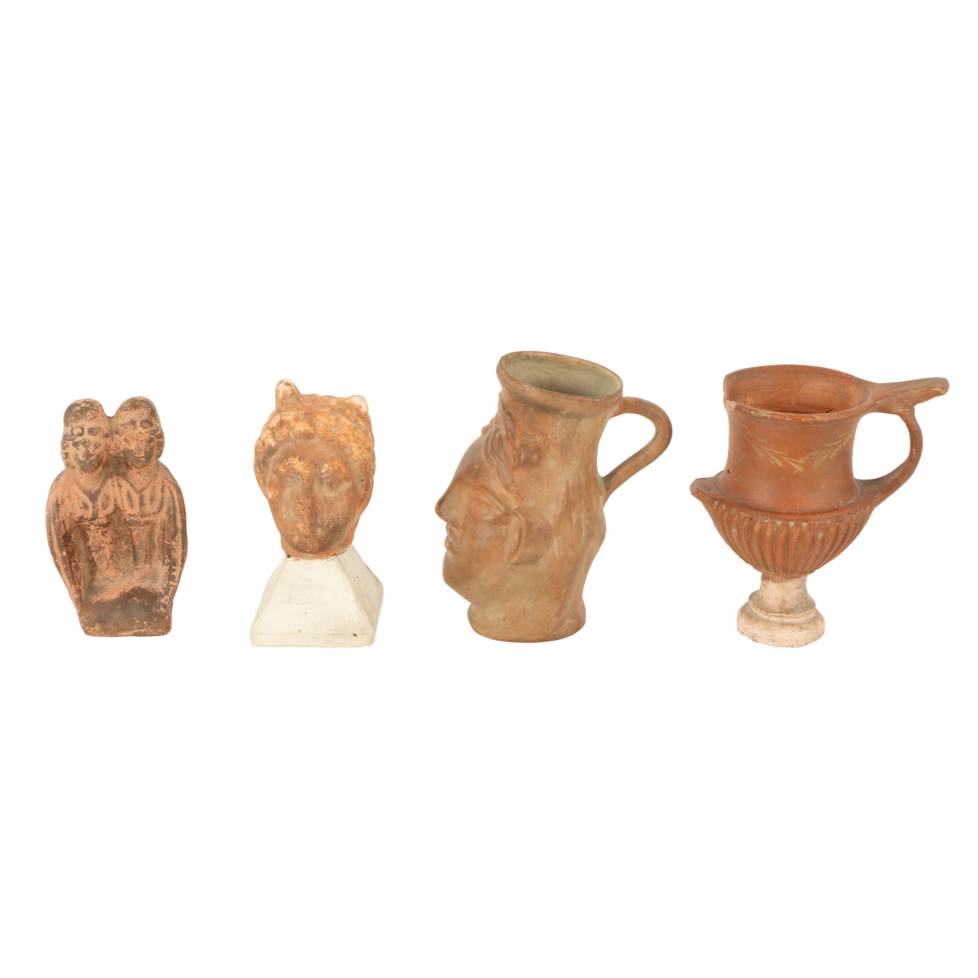 Lot format din Kantharos elenistic tip West Slope, cca. 260 î.Hr. și trei reproduceri moderne de figurine antice (figurină dublă feminină, cap de figurină masculină, cană antropomorfă)