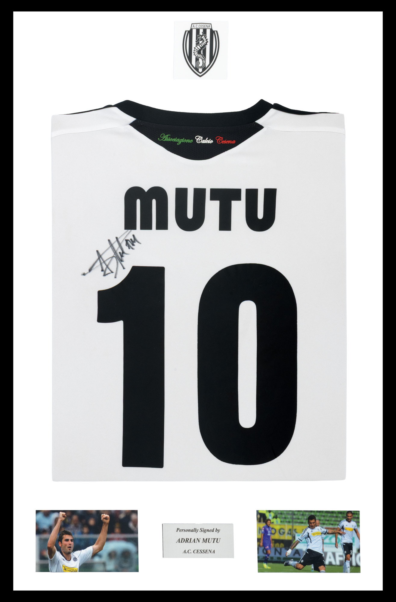 Tricou A.C. Cessena, cu semnătura olografă a lui Adrian Mutu, înrămat