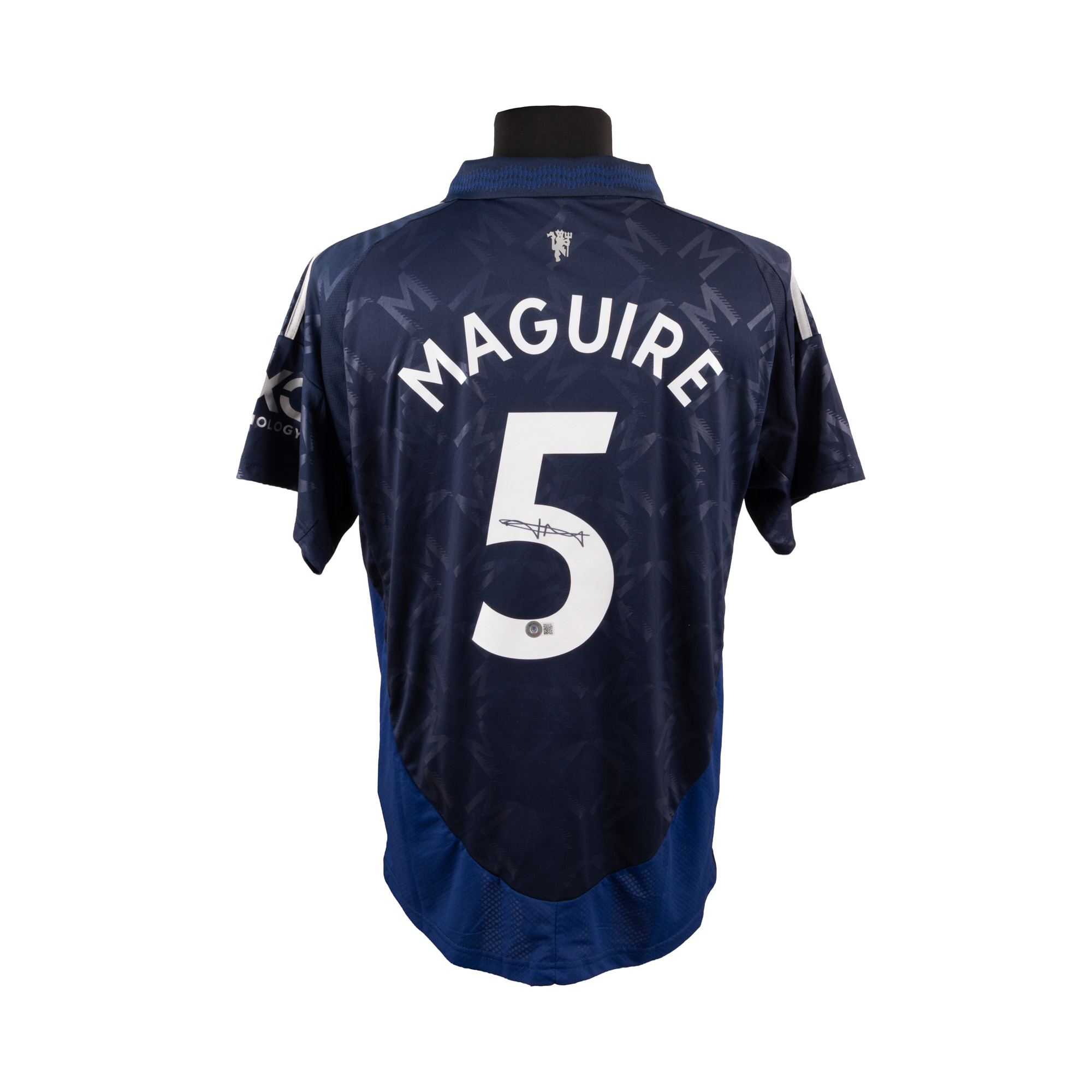 Tricou Manchester United, cu semnătura olografă a lui Harry Maguire