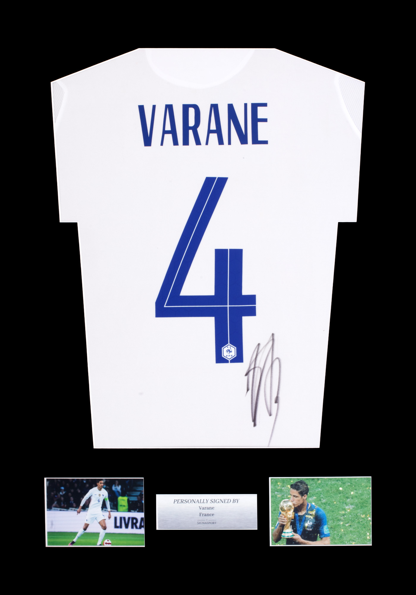 Tricou al echipei naționale a Franței, cu semnătura olografă a lui Raphaël Varane, înrămat