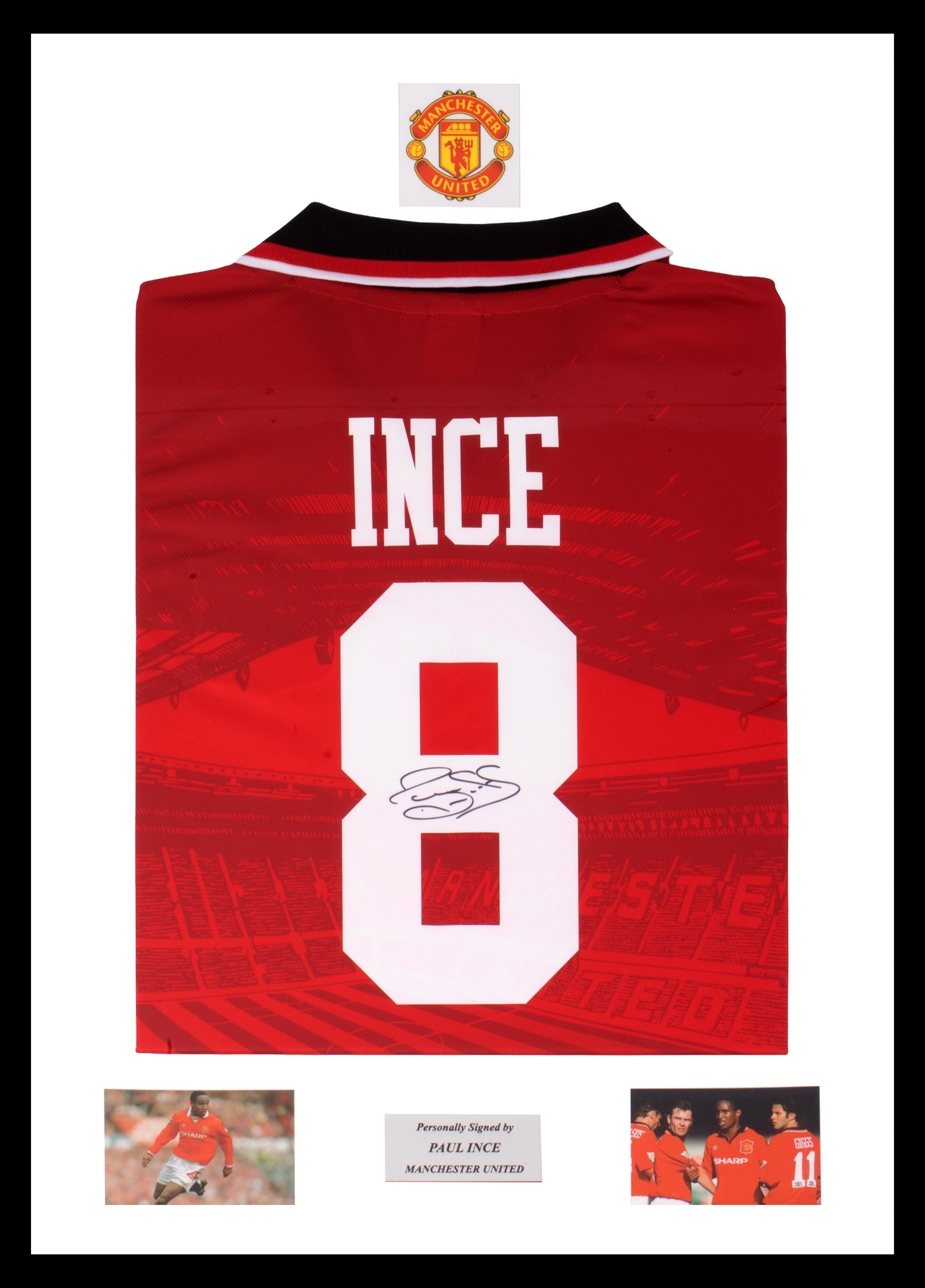 Tricou Manchester United, cu semnătura olografă a lui Paul Ince, înrămat