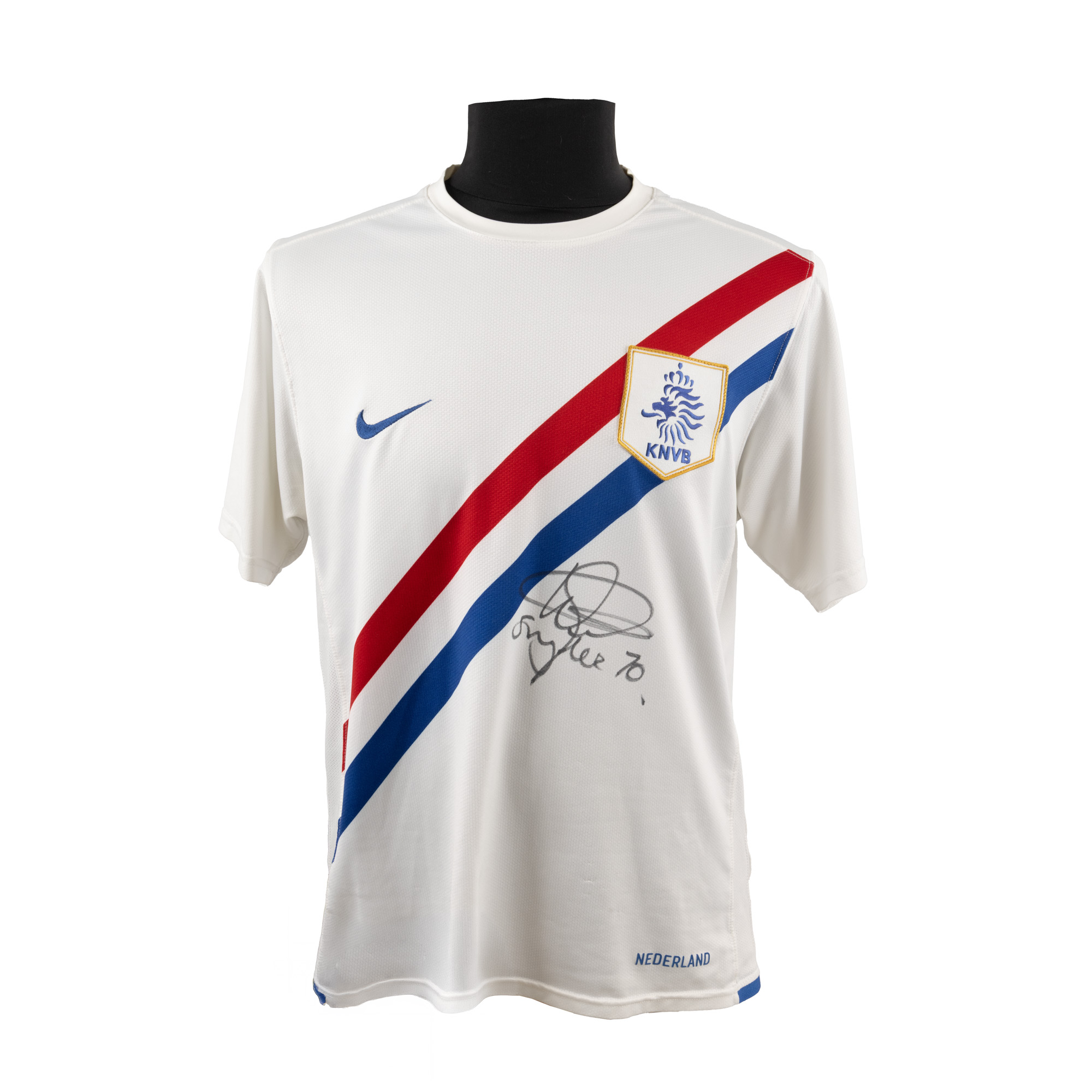 Tricou al echipei naționale a Olandei, cu semnătura olografă a lui Wesley Sneijder