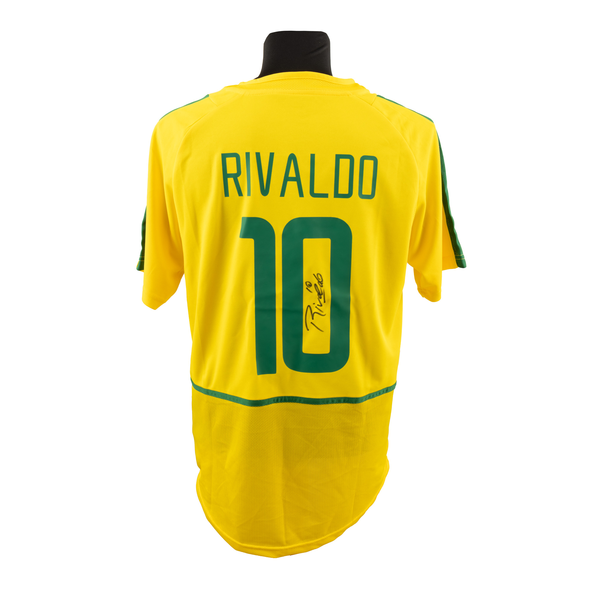 Tricou al echipei naționale a Braziliei, cu semnătura olografă a lui Rivaldo