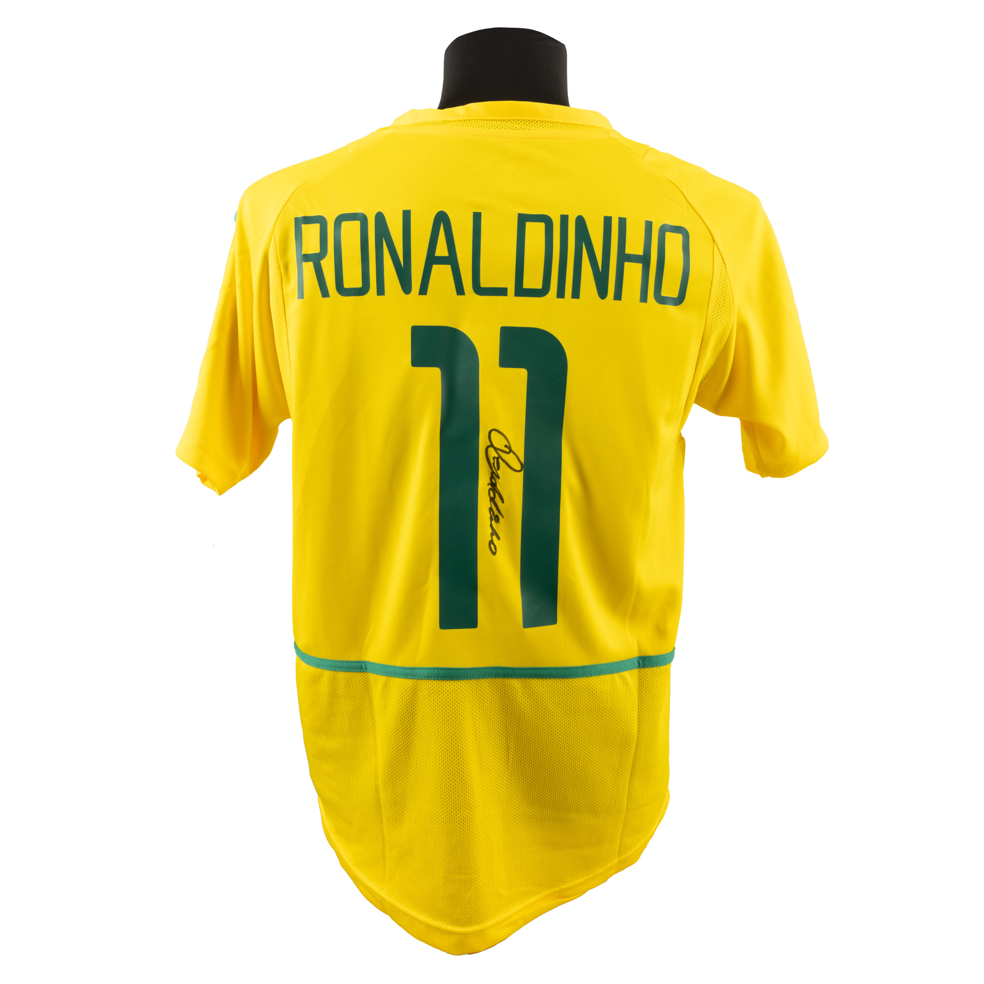 Tricou al echipei naționale a Braziliei, cu semnătura olografă a lui Ronaldinho