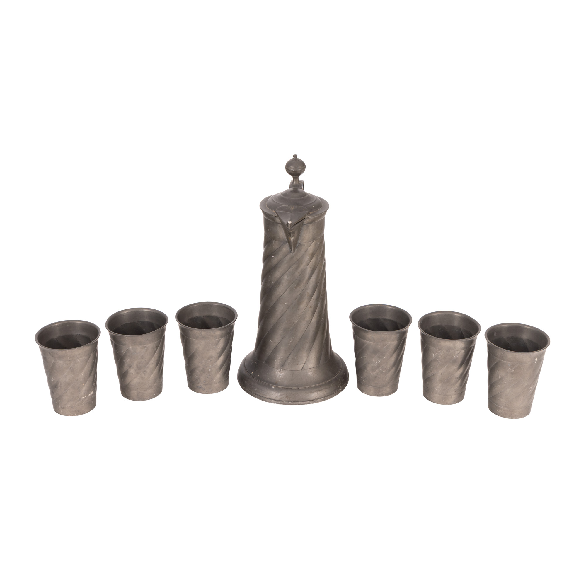 Lot format din carafă și șase pahare din cositor, meșter August Weygang Jr., Öhringen, Germania, sec. XIX