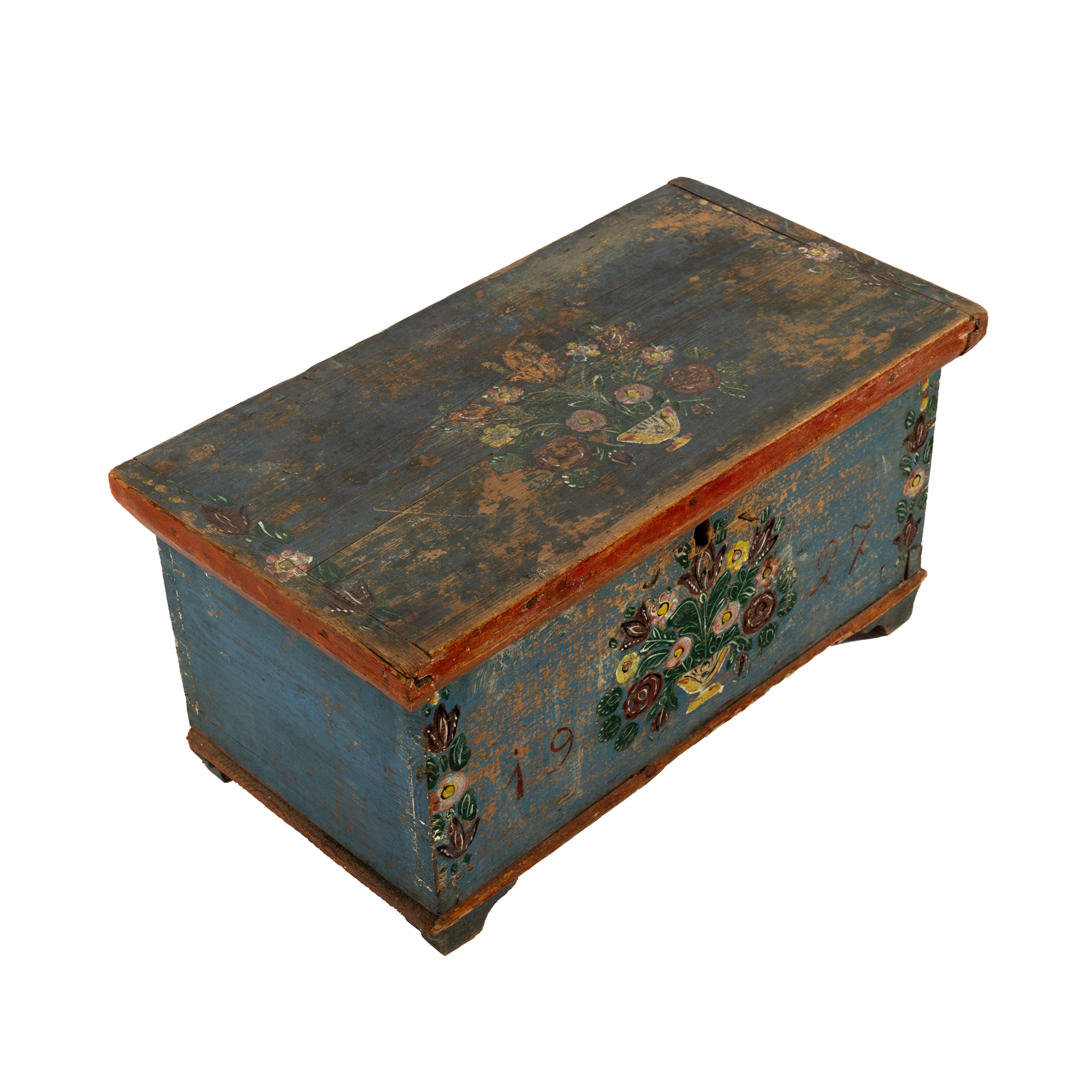 Lădiță de valori săsească, decorată cu elemente florale, datată 1927