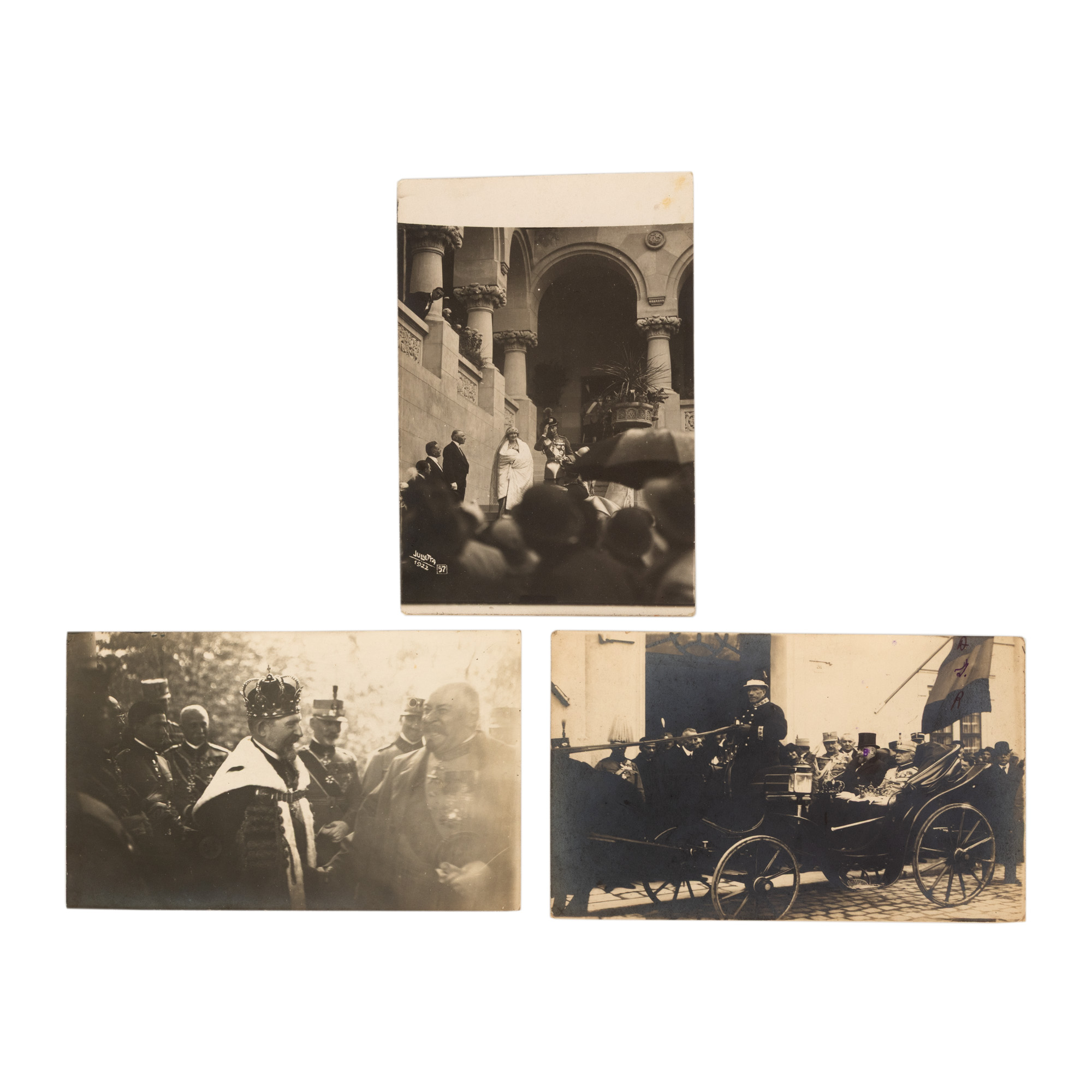 Lot format din trei fotografii ilustrând serbarea Încoronării de la Alba Iulia, atelier fotografic Julietta, București, 1922