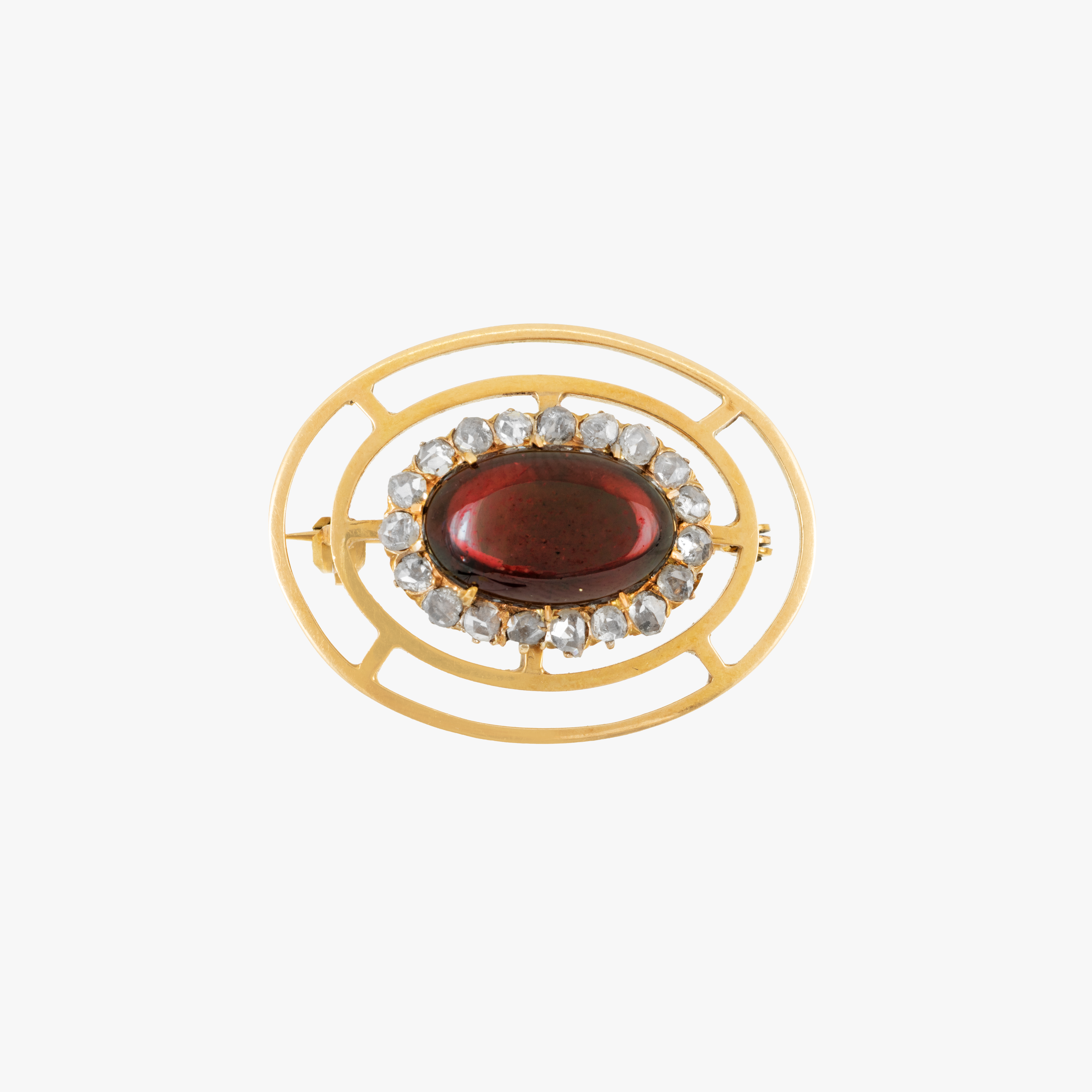 Gold brooch, decorated with cabochon garnet and diamonds, accompanied by additional gemological certificate