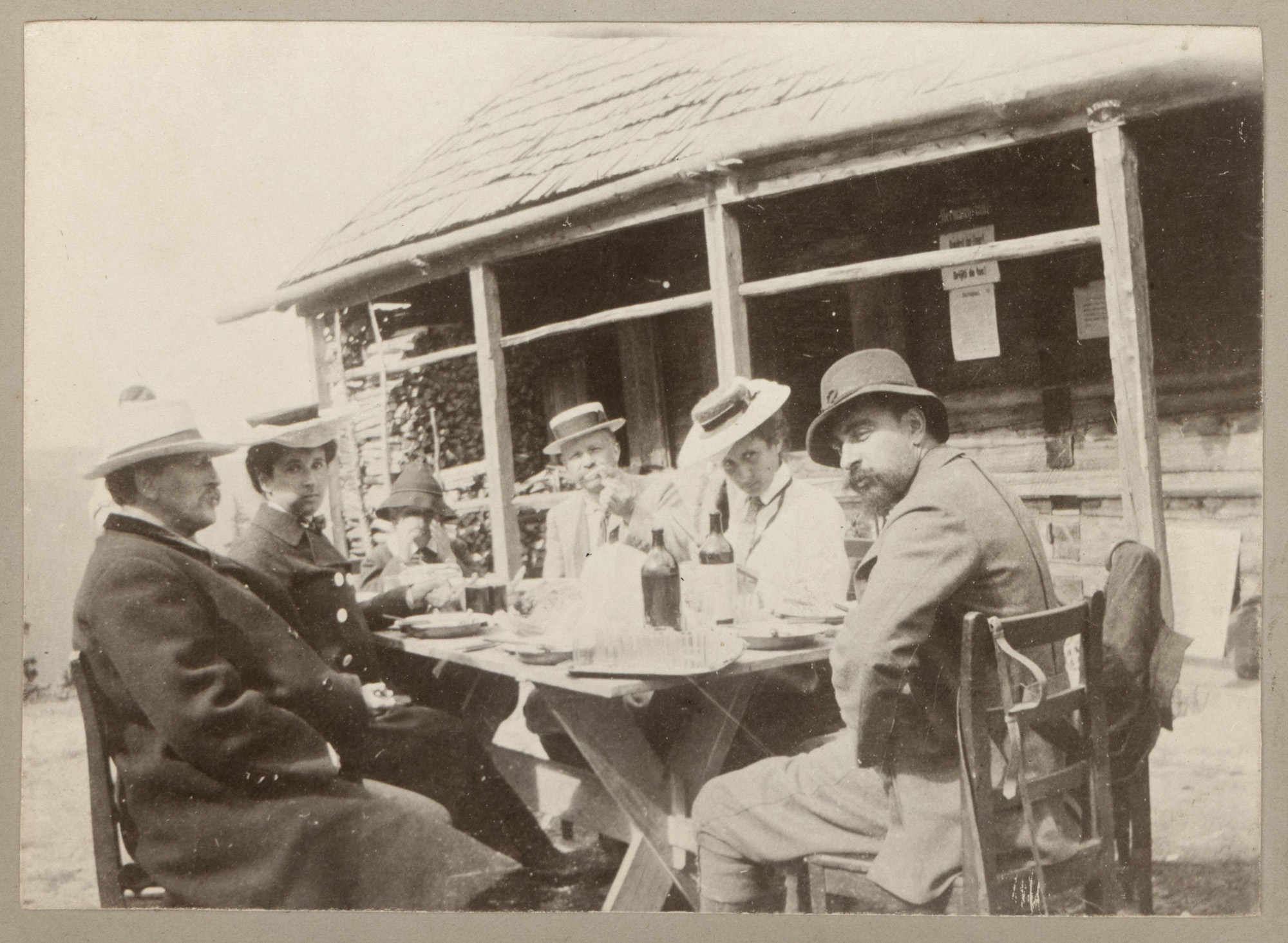 Photograph of Ion I. C. Brătianu and his sister Pia Brătianu Alimănișteanu during a trip on Mount Negoiu, 1904, rare piece