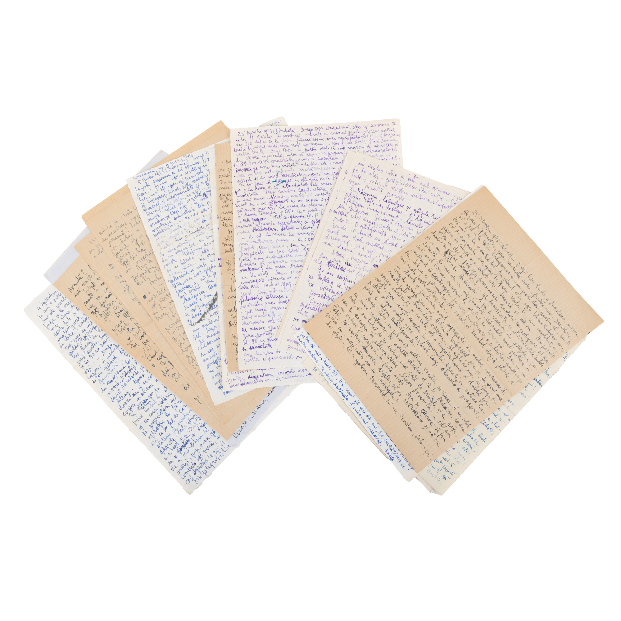 Inedit, complex și amplu lot documentar, cuprinzând scrisori de familie, manuscrise, însemnări, din arhiva scriitorului Gala Galaction