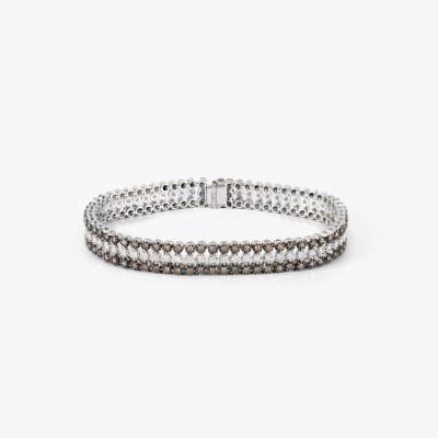 White gold bracelet, decorated with diamonds