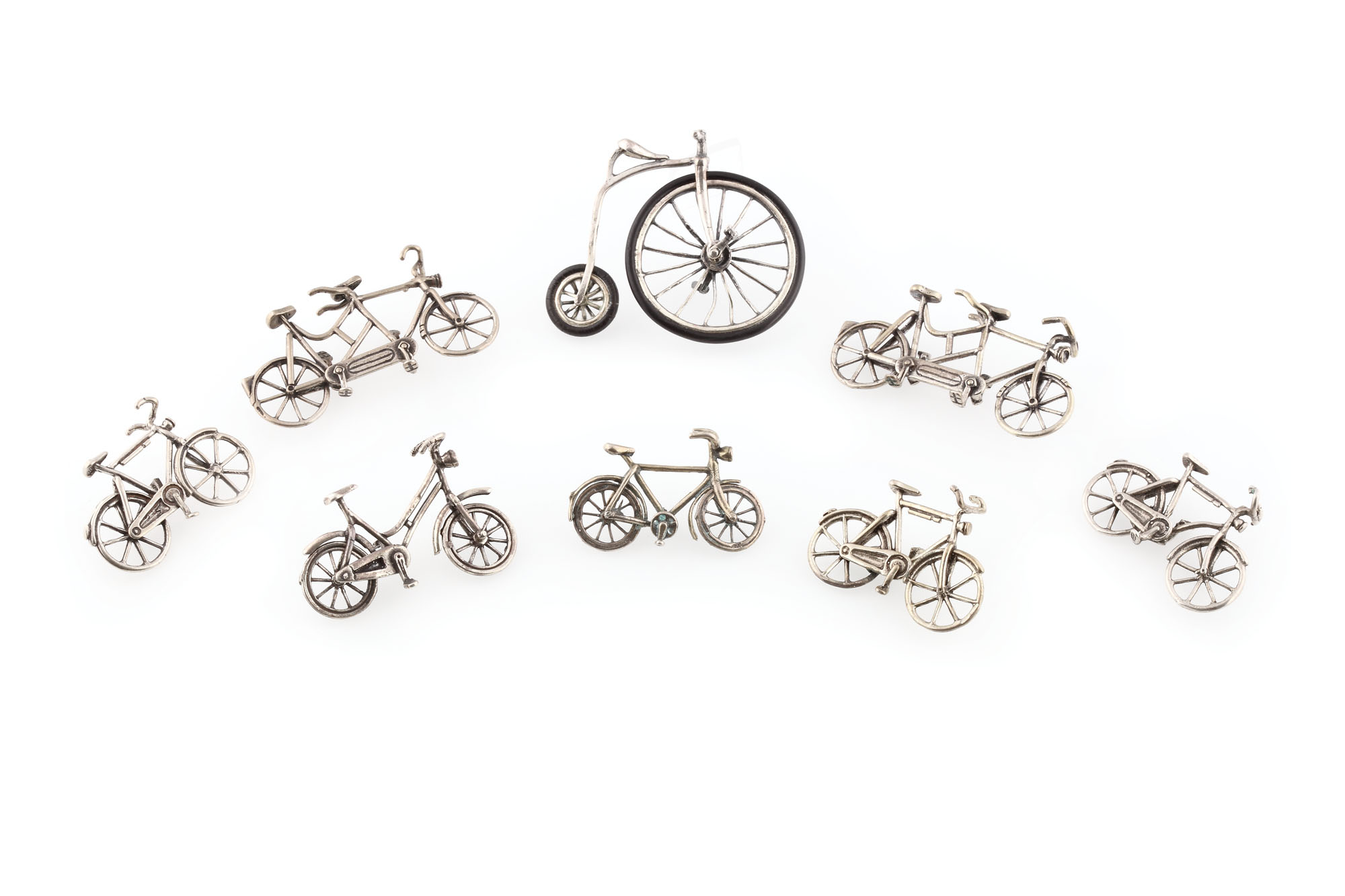 Lot format din 8 biciclete miniaturale din argint