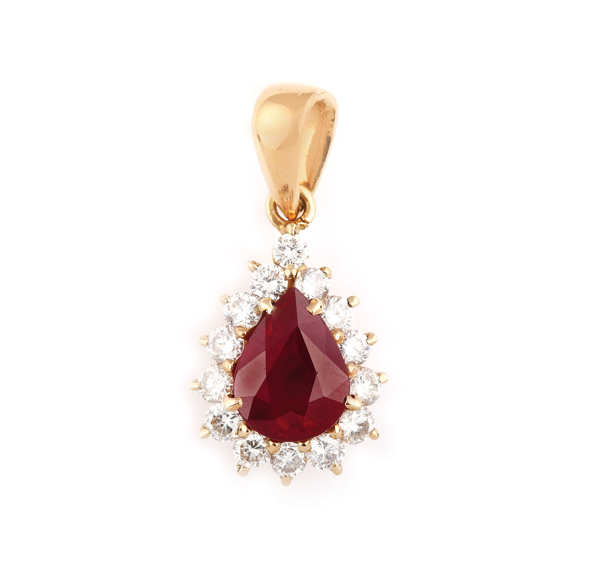 Pandantiv din aur, decorat cu rubin pear cut, înconjurat de diamante