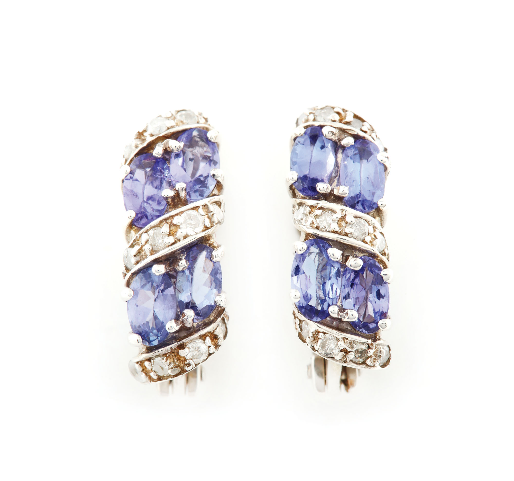 Pereche de cercei din argint, decorată cu tanzanite și diamante