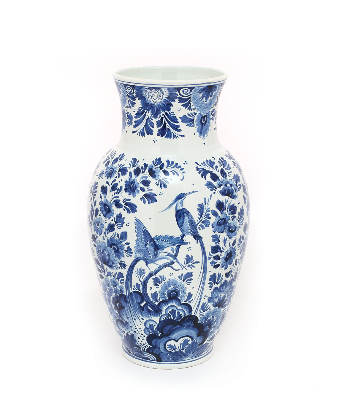 Vas decorativ din porțelan Delft, cu decor de inspirație extrem-orientală, după 1920