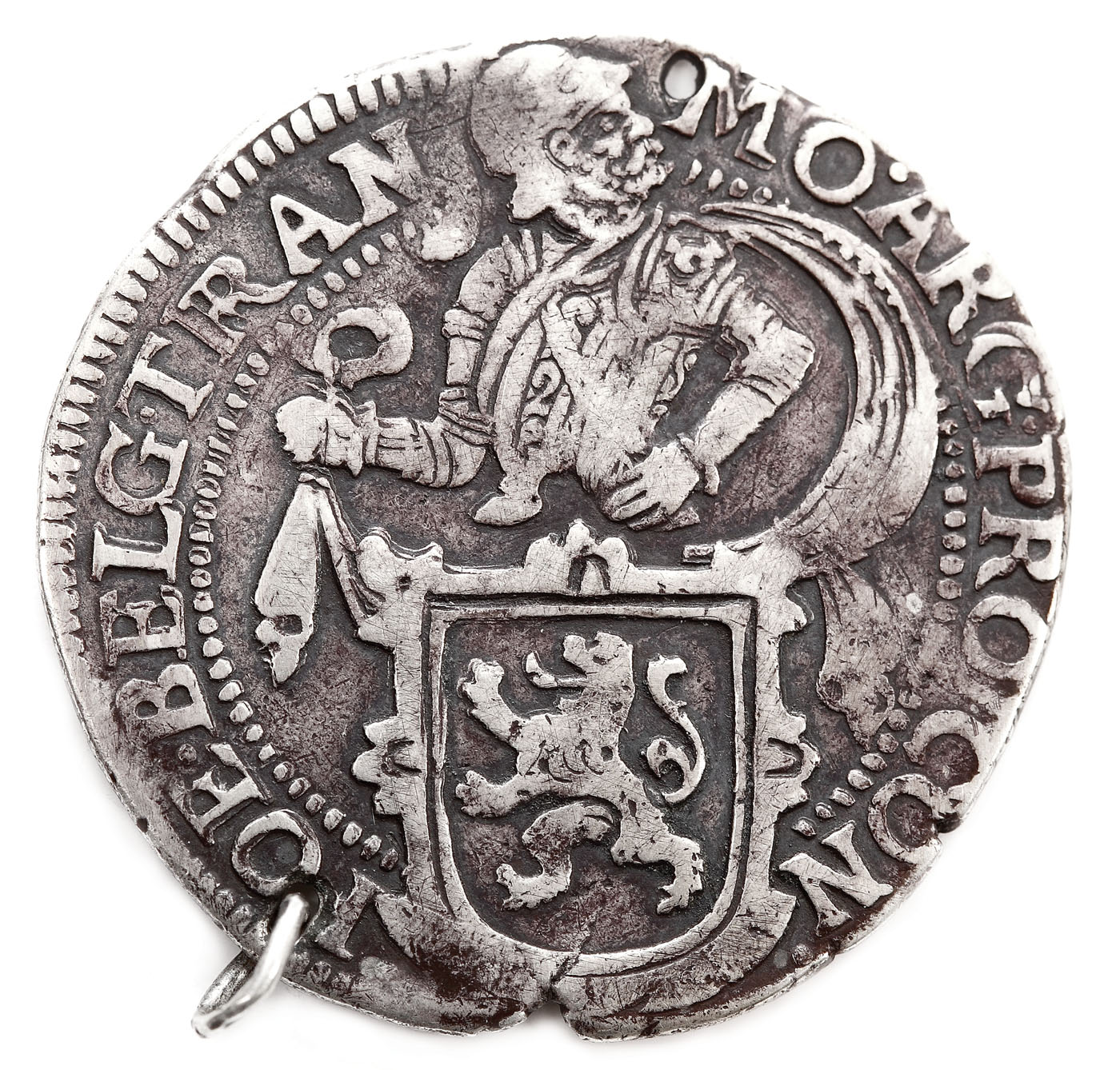 Thaler olandez de argint - leeuwendaalder - ce a circulat în Țările Române până în 1750, fiind strămoșul leului românesc, 1640