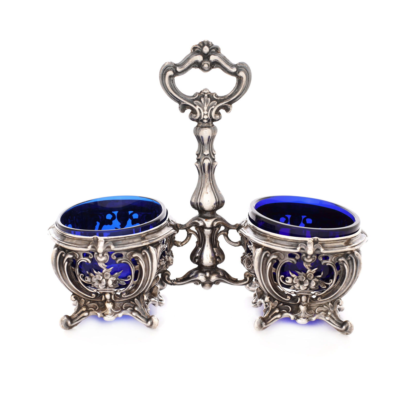 Silver support decorated with Rocaille motifs for salt shakers, the beginning of the 20th century