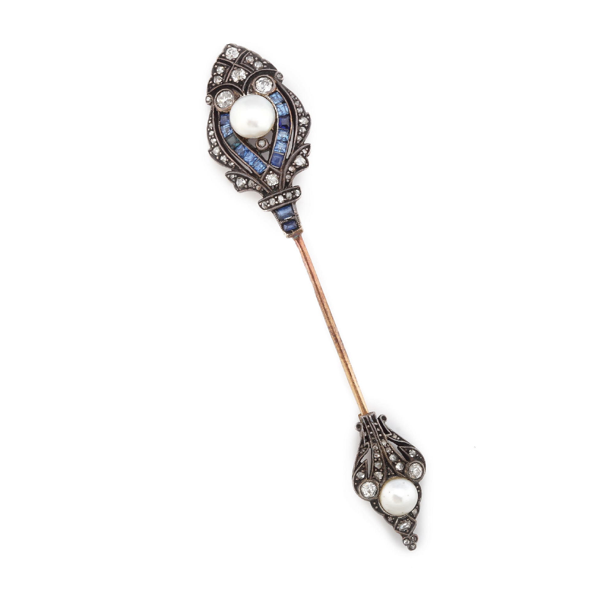 Rafinat pin din aur și argint, decorat cu safire, diamante și perle, cca. 1900-1910
