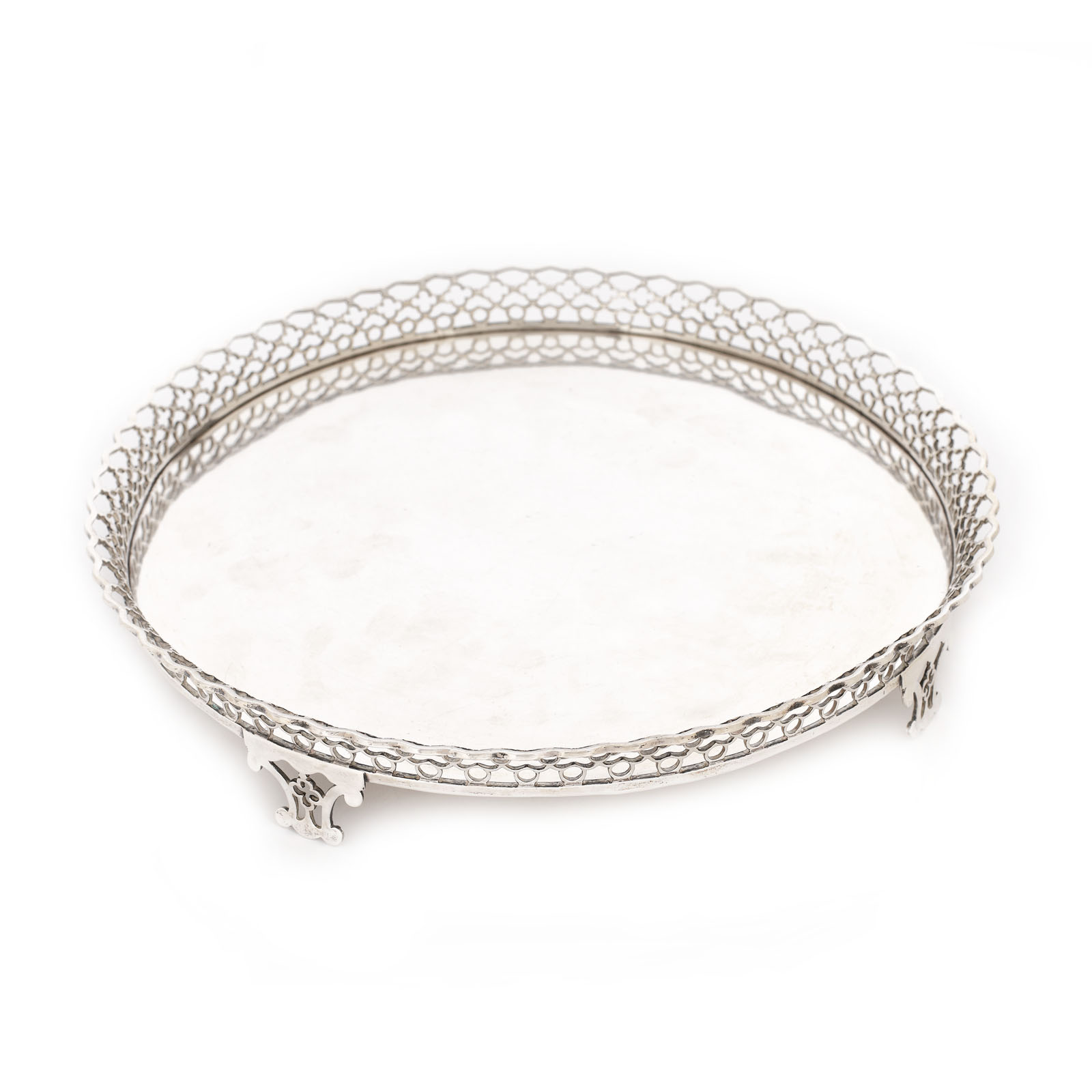 Silver tray with lacy border, approx. 1814-1816