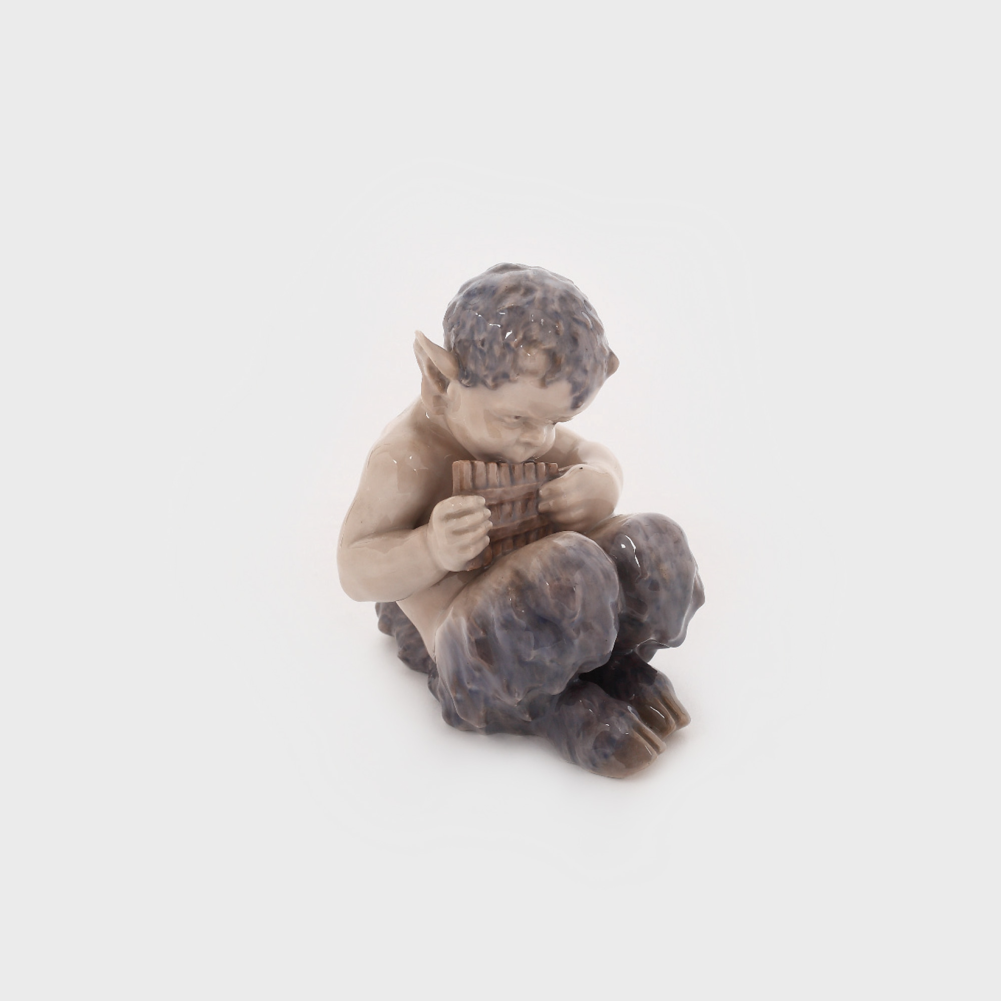 Figurină decorativă din porțelan Royal Copenhagen, reprezentând un faun, cca. 1890