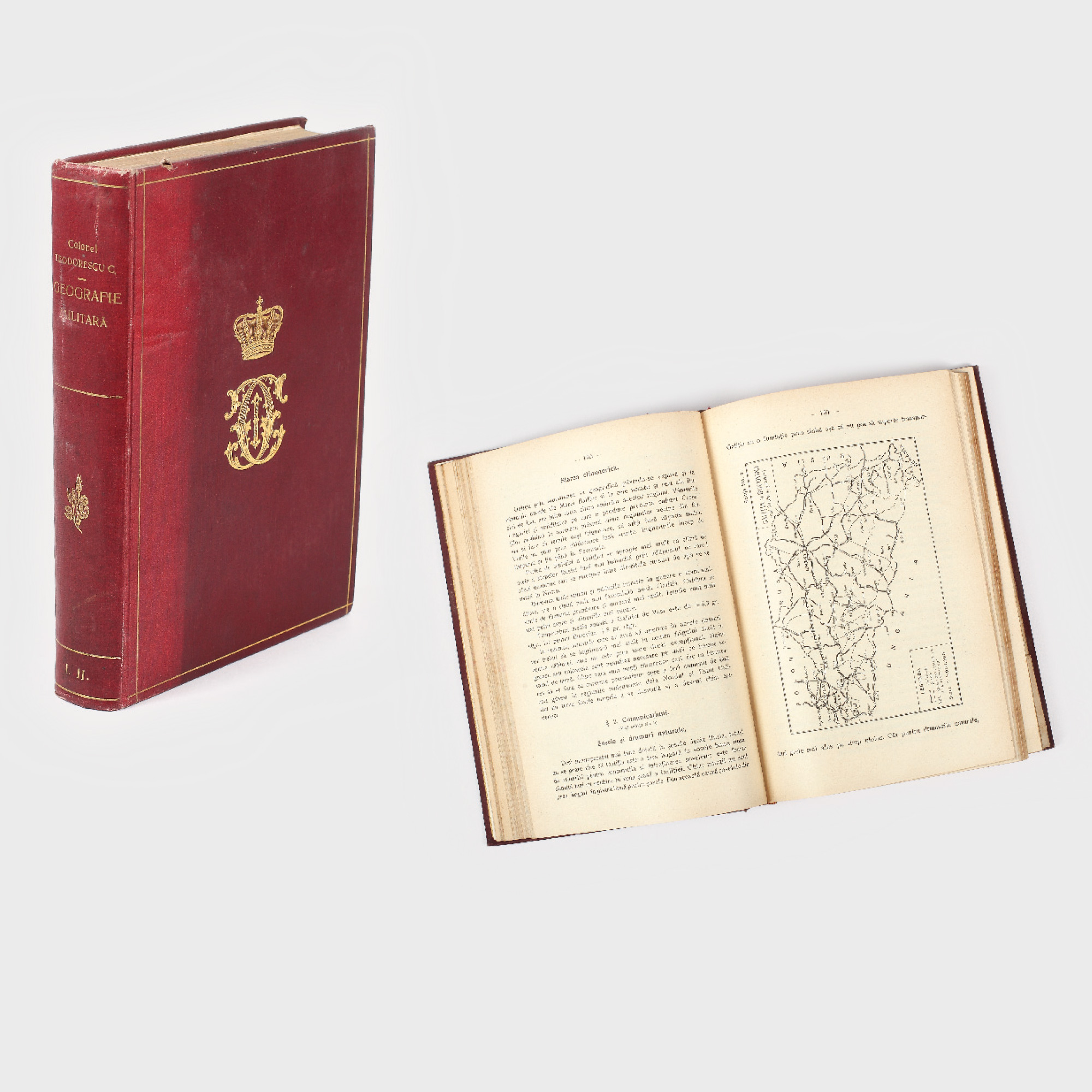 "Curs de geografie militară a României şi ţărilor vecine", de Col. Constantin Teodorescu, Bucureşti, 1912, 2 volume, exemplarele provin din biblioteca Regelui Carol I