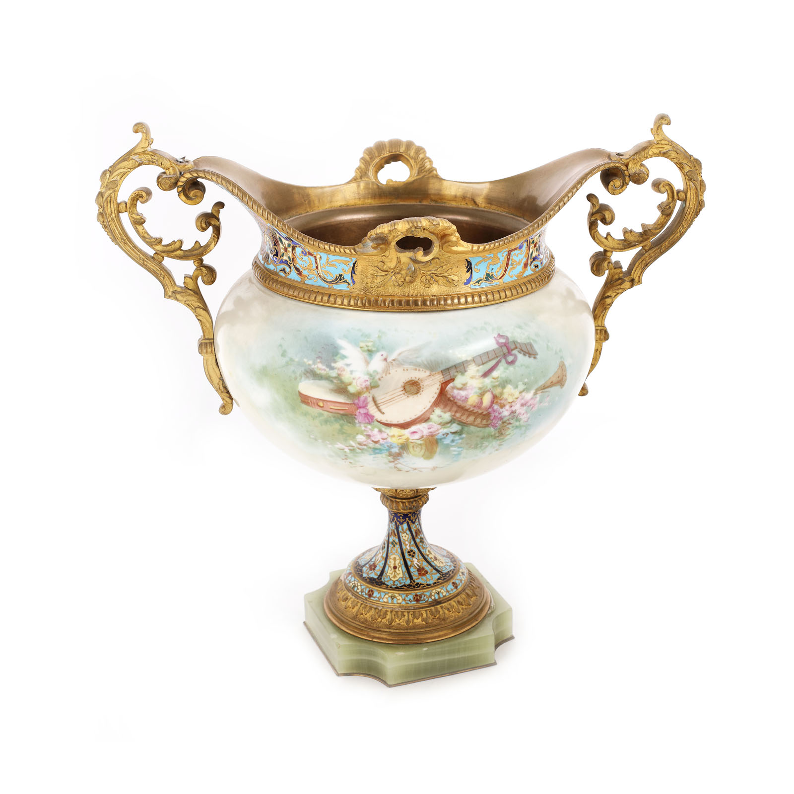 Surtout de table made of Sèvres type porcelain, mounted in bronze decorated with champlevé enamelling, the end of the 19th century