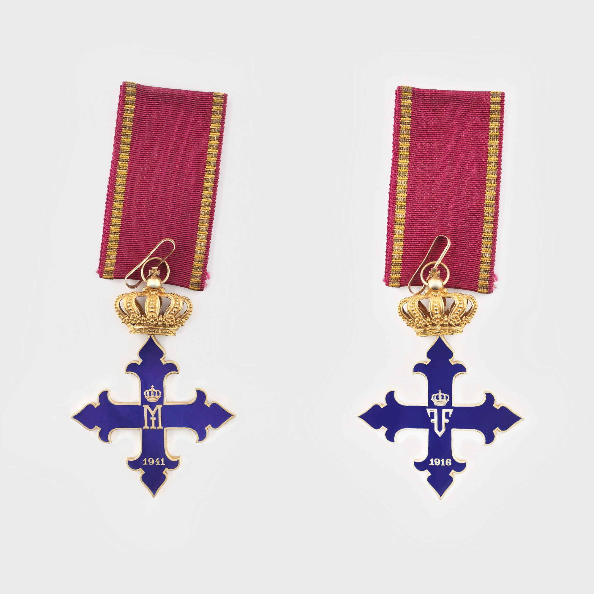 Ordinul "Mihai Viteazul", clasa II, din aur, model 1941