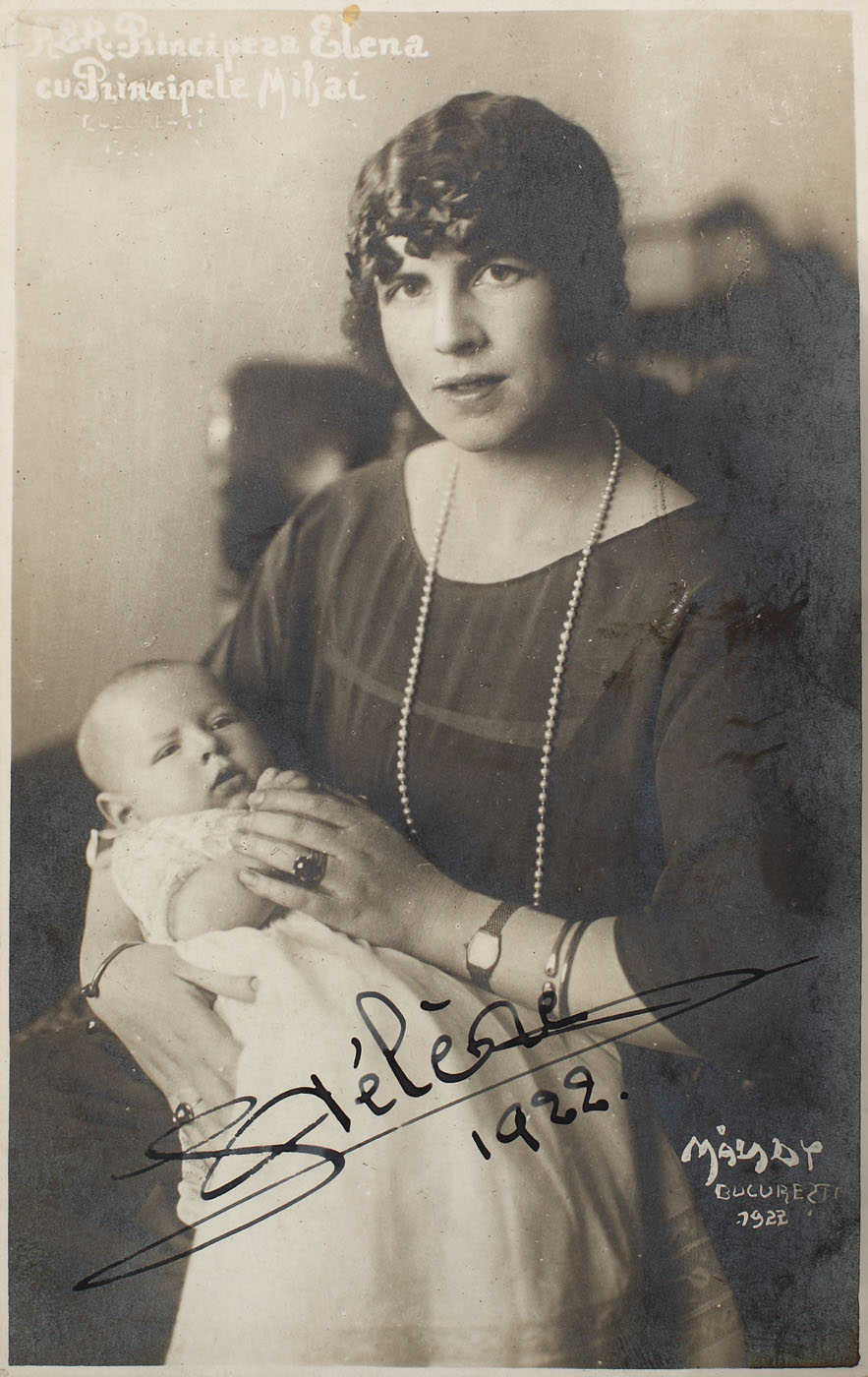 Carte poștală, Principesa Elena cu Principele Mihai, purtând semnătura Principesei Elena, 1922