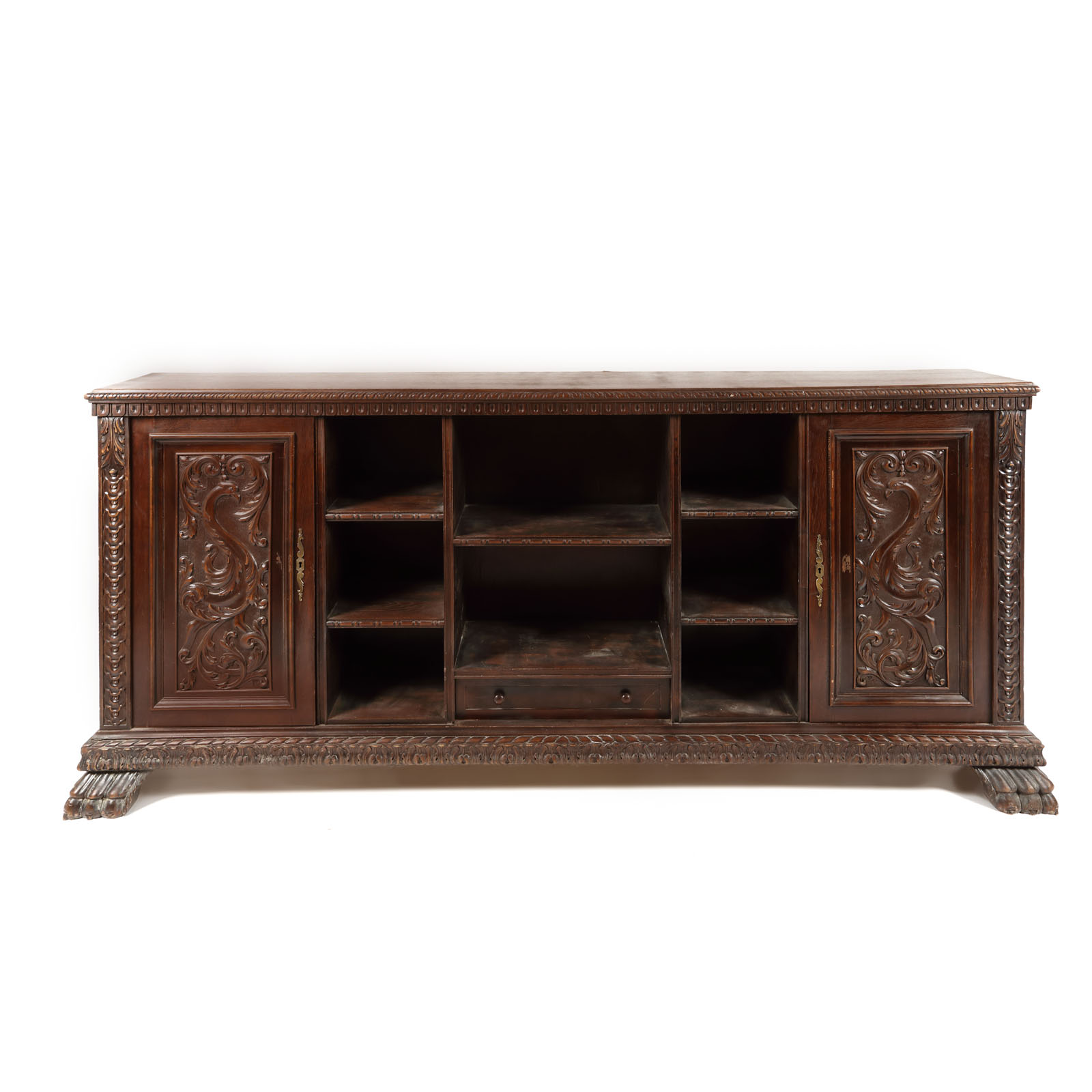 Remarkable chest of drawers decorated in Renaissance style, made of walnut wood, from the collection of General Gheorghe Manu