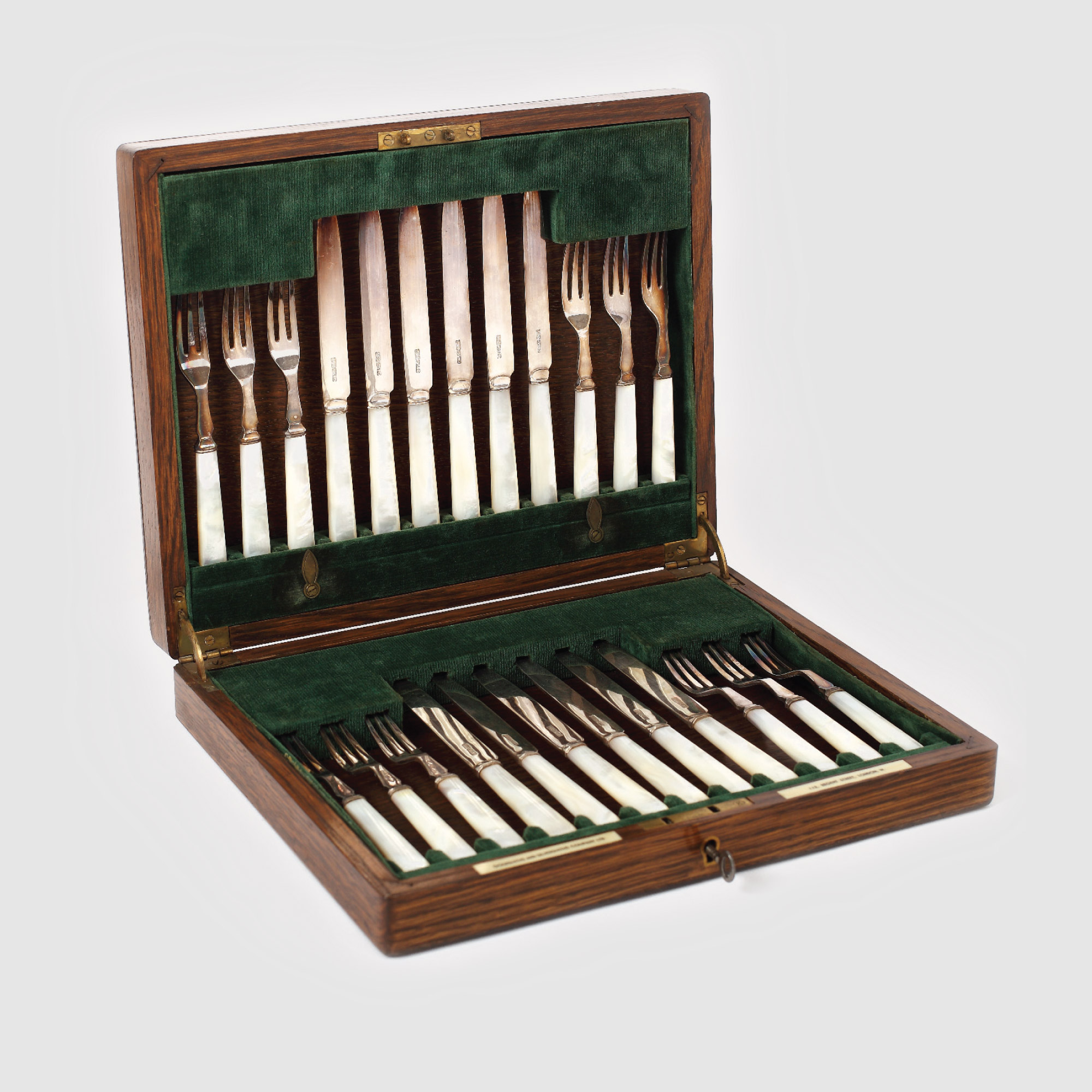 Set de tacâmuri Goldsmiths, pentru fructe 