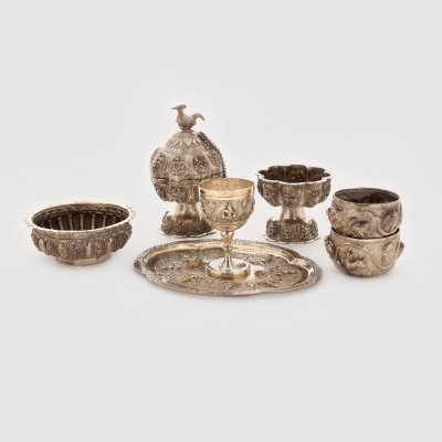 Set de șapte recipiente din argint indonezian, pentru arome sau uleiuri, începutul sec. XX