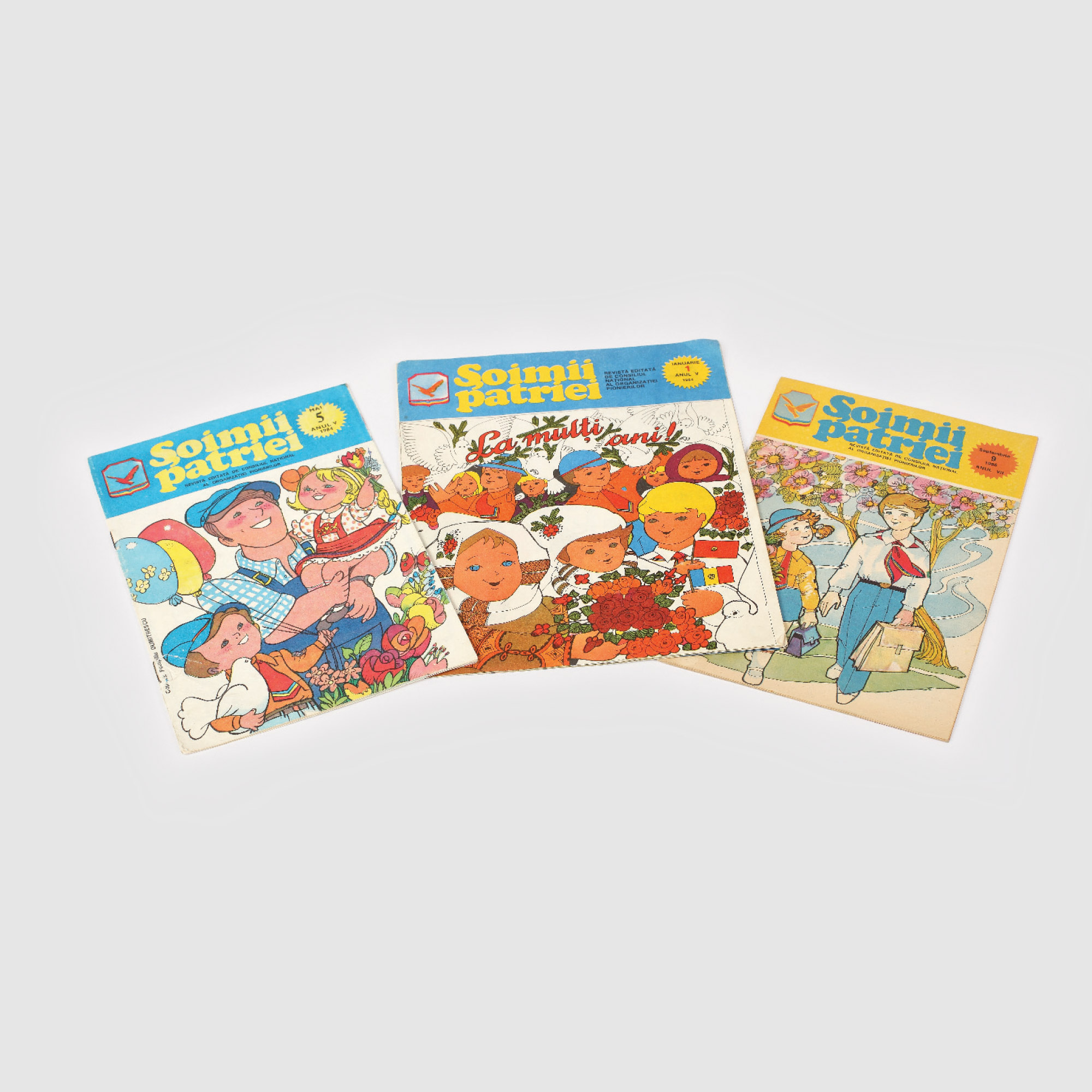 Lot format din trei numere ale revistei "Șoimii patriei", anii 1980