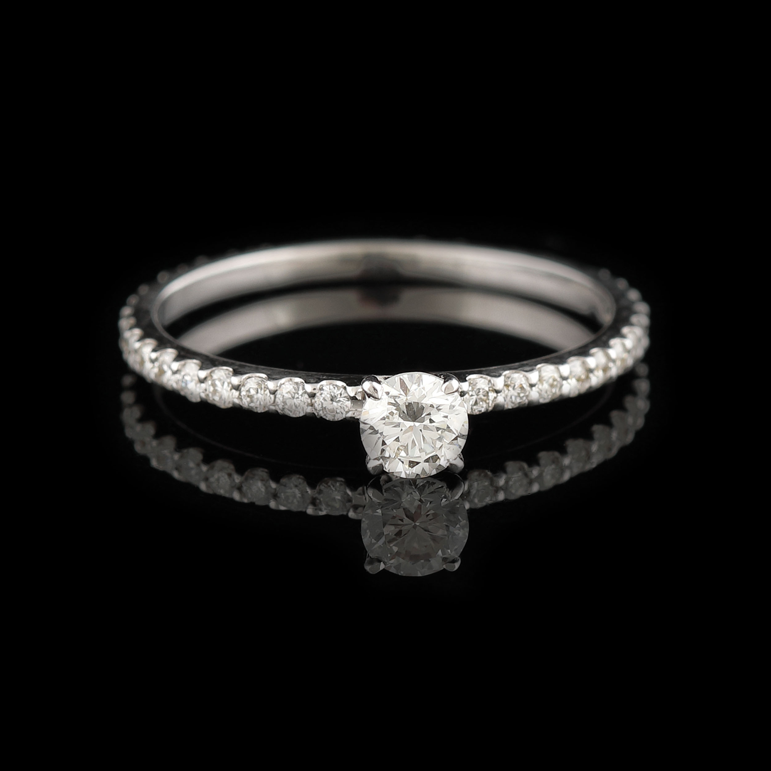Inel Cavill Collection, din aur alb, ornat cu diamante