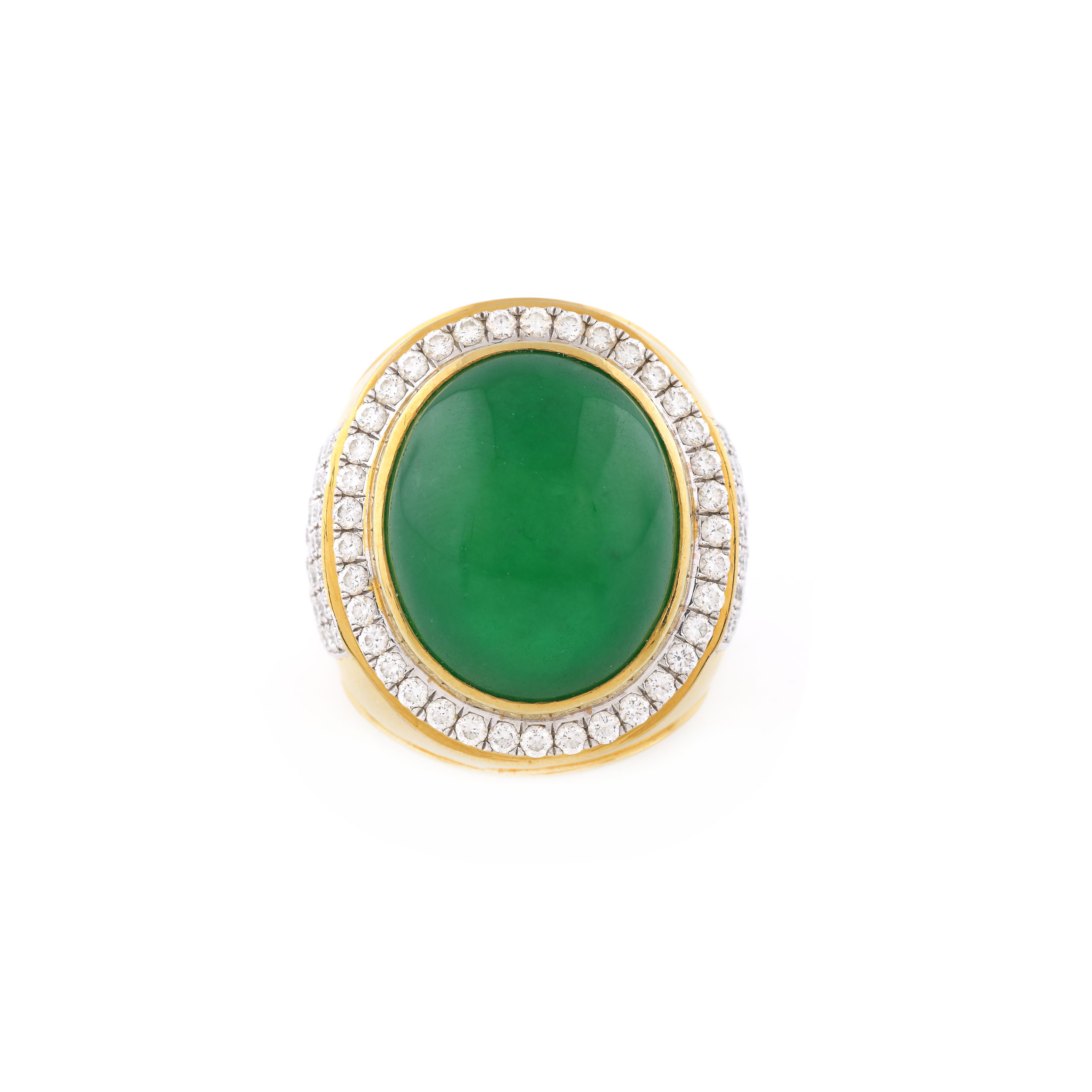 Magnificent gold ring, decorated with jade and diamonds